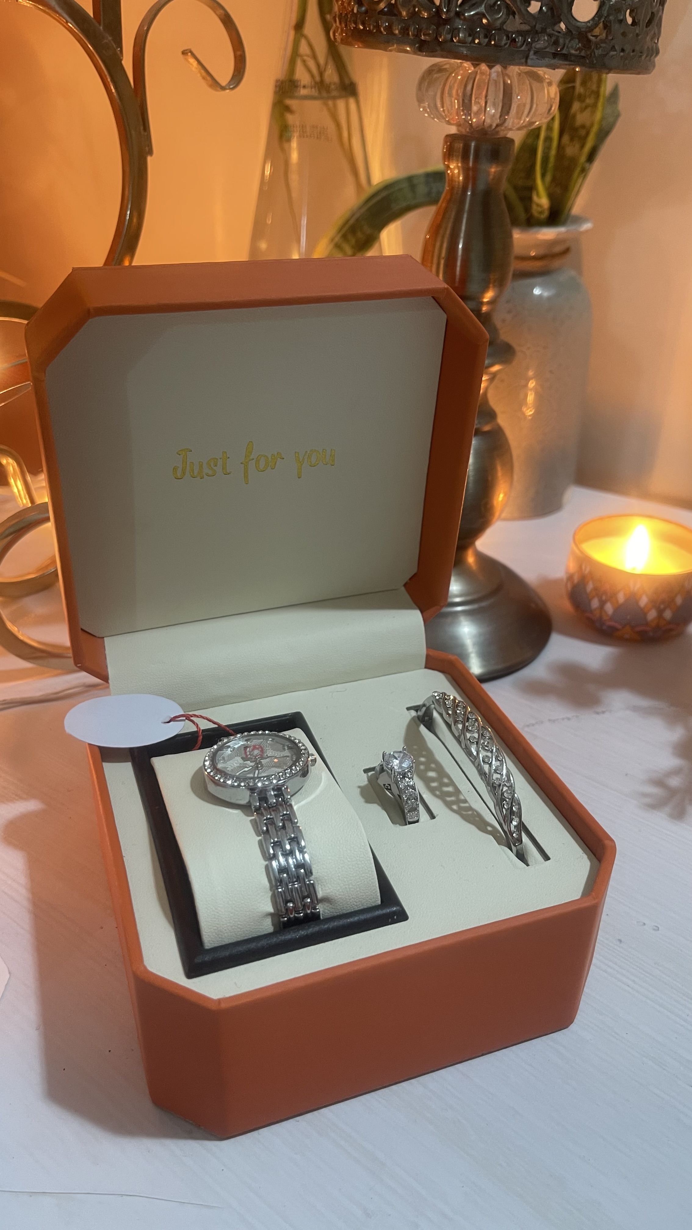 Elegant Silver Watch trio set
