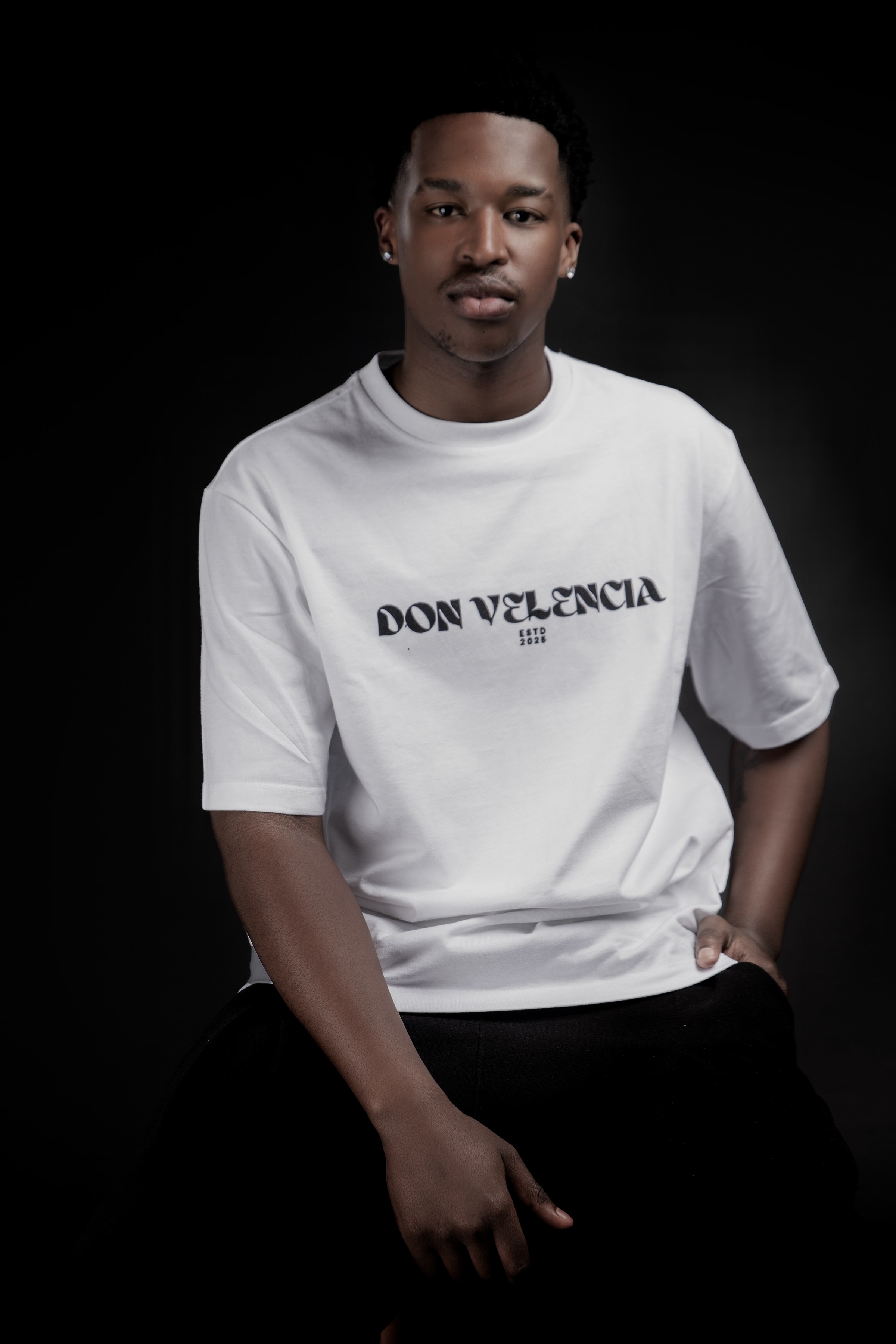 DON VELENCIA White Graphic T-Shirt - Men