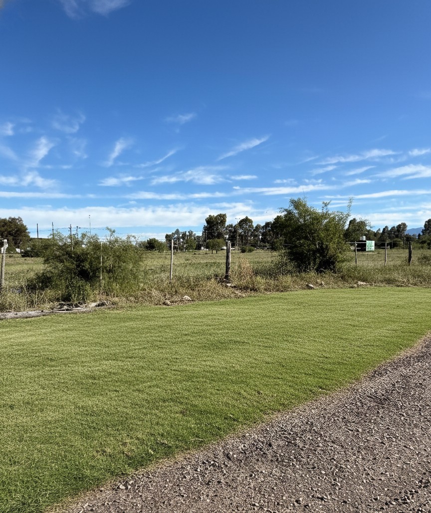 LOTE EN VENTA-BARRIO PRIVADO- LAS CHACRAS- JUANA KOSLAY