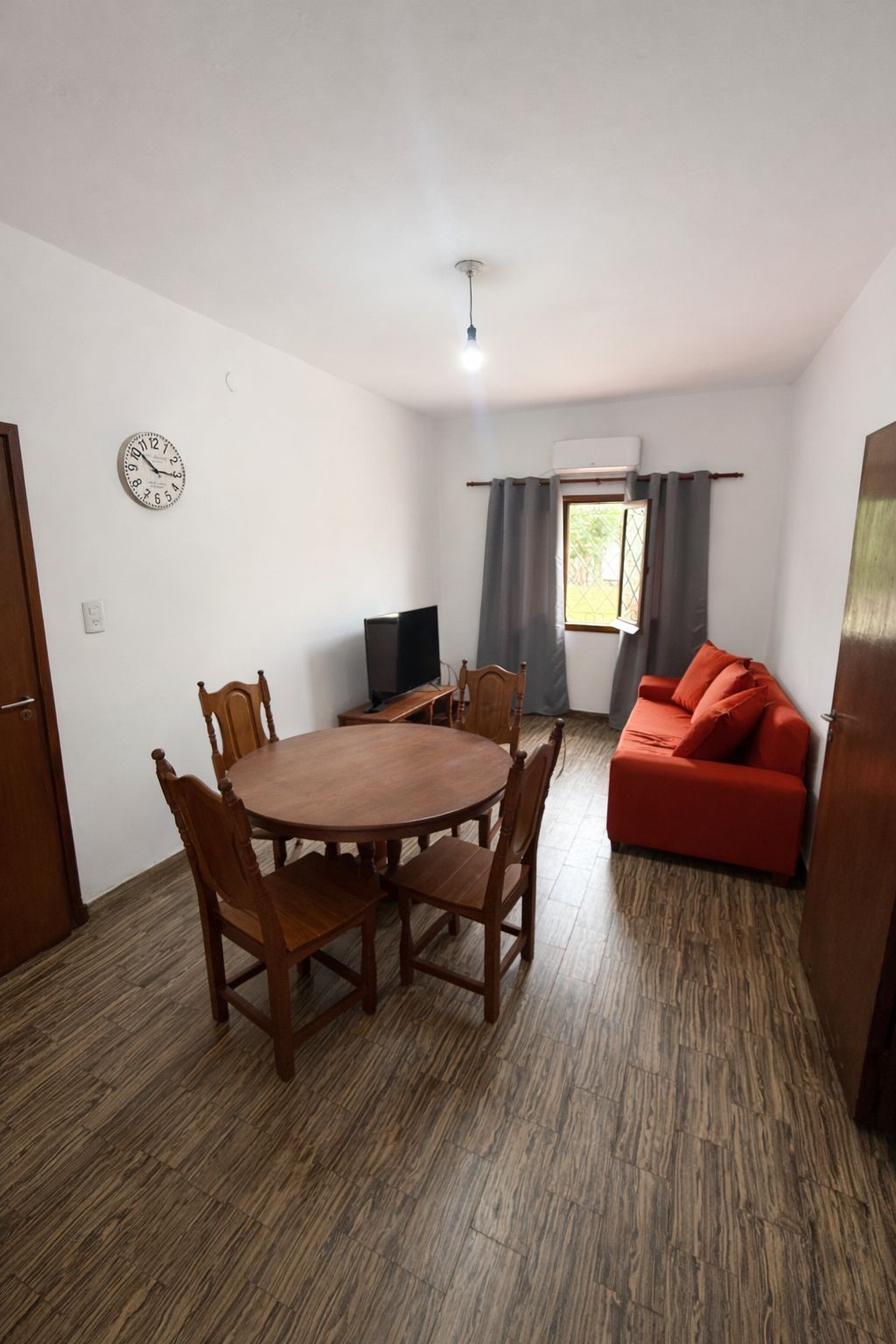 CASA EN VENTA- PJE SAN FELIPE Y CONSTITUCION - SAN LUIS CAPITAL