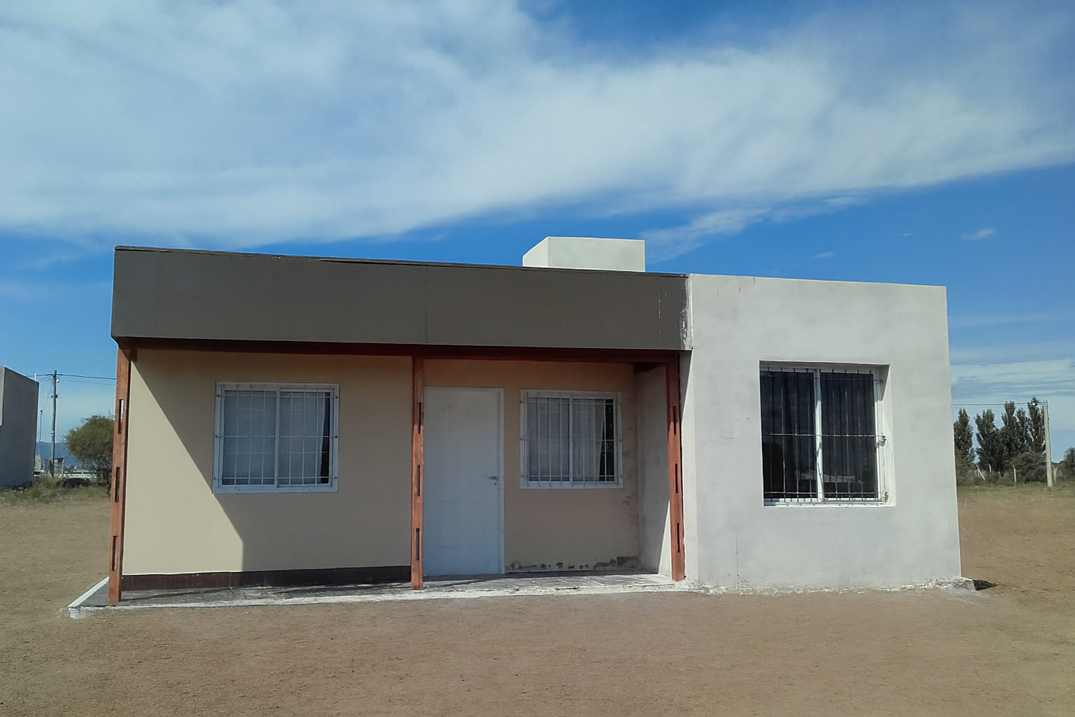 CASA EN VENTA EN BARRIO CERRADO- RUTA NAC N°7 SAN LUIS