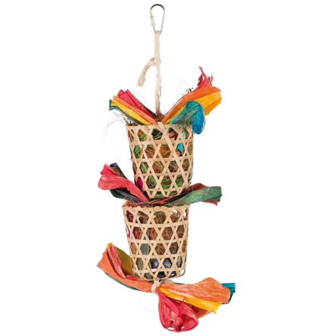 Naturspielzeug am Sisalseil