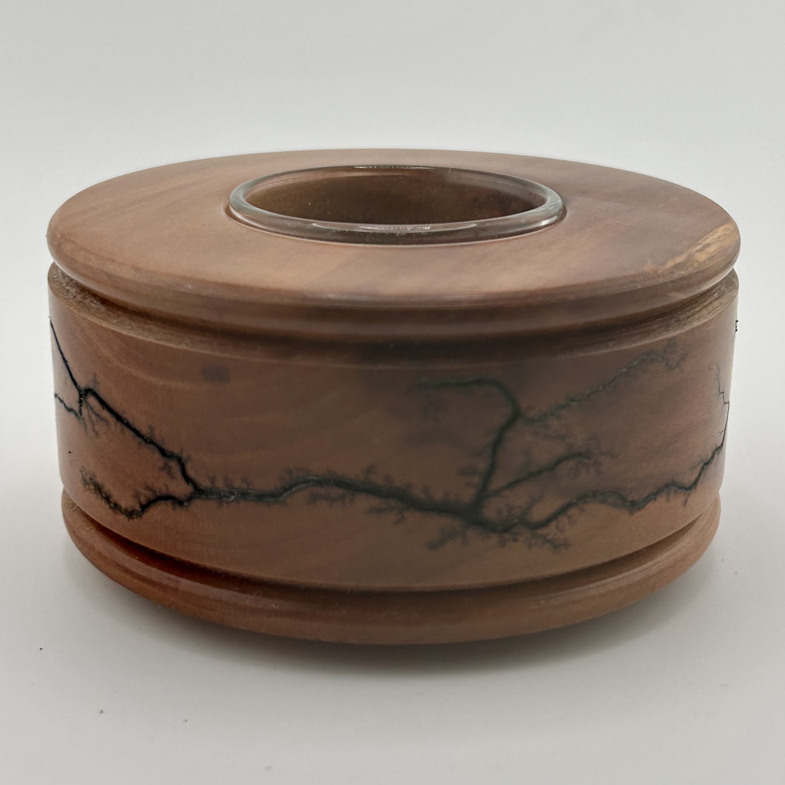 Tea light holder with fractal burn 