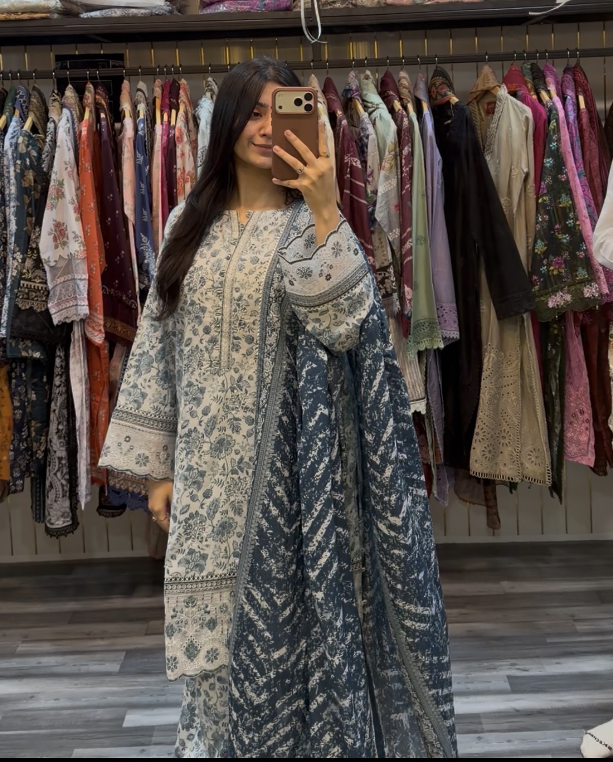 BRAND- BIN SAEED FARSHI SALWAR