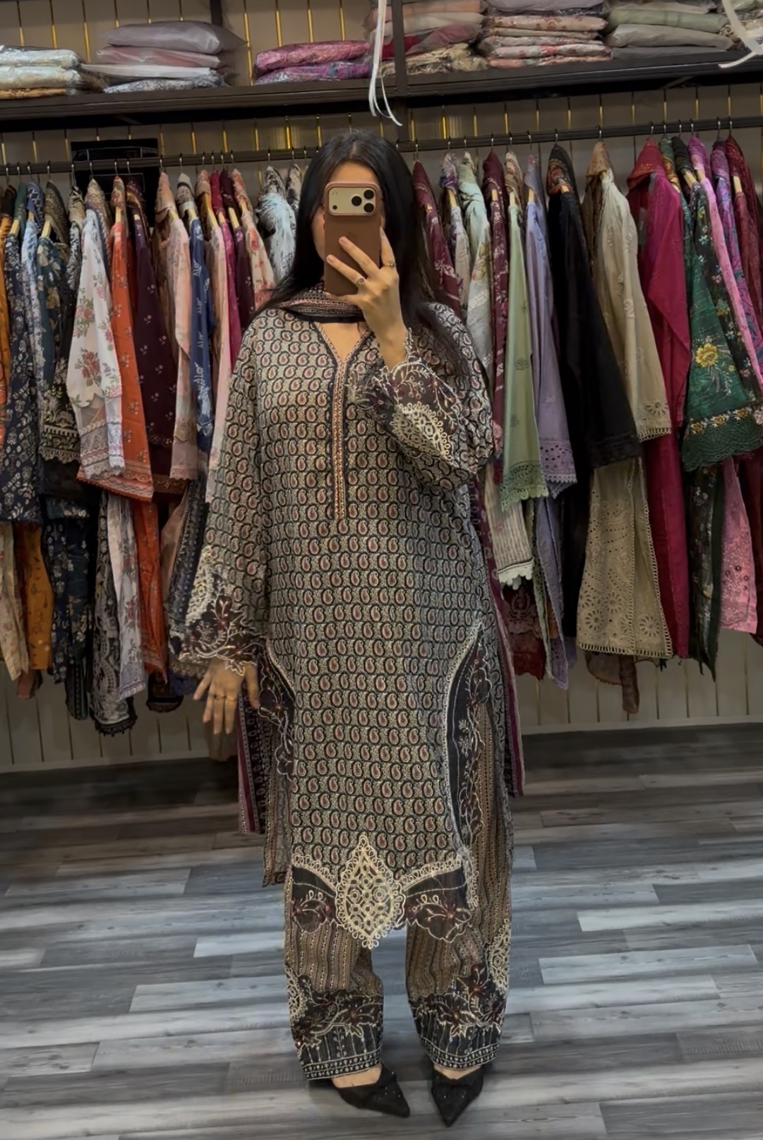 BRAND - BIN SAAED CUTWORK