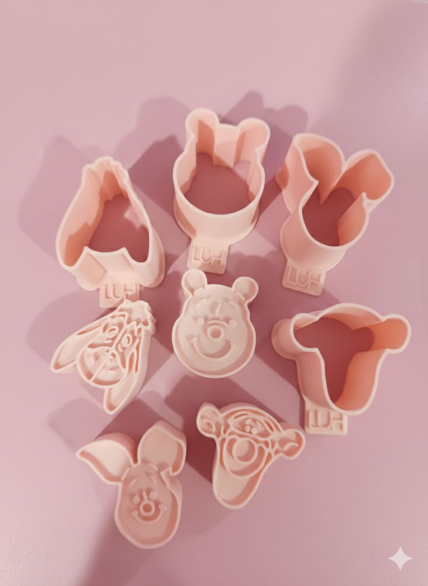 Kit Carimbos, modeladores e ejetores Ursinho Pooh para doces