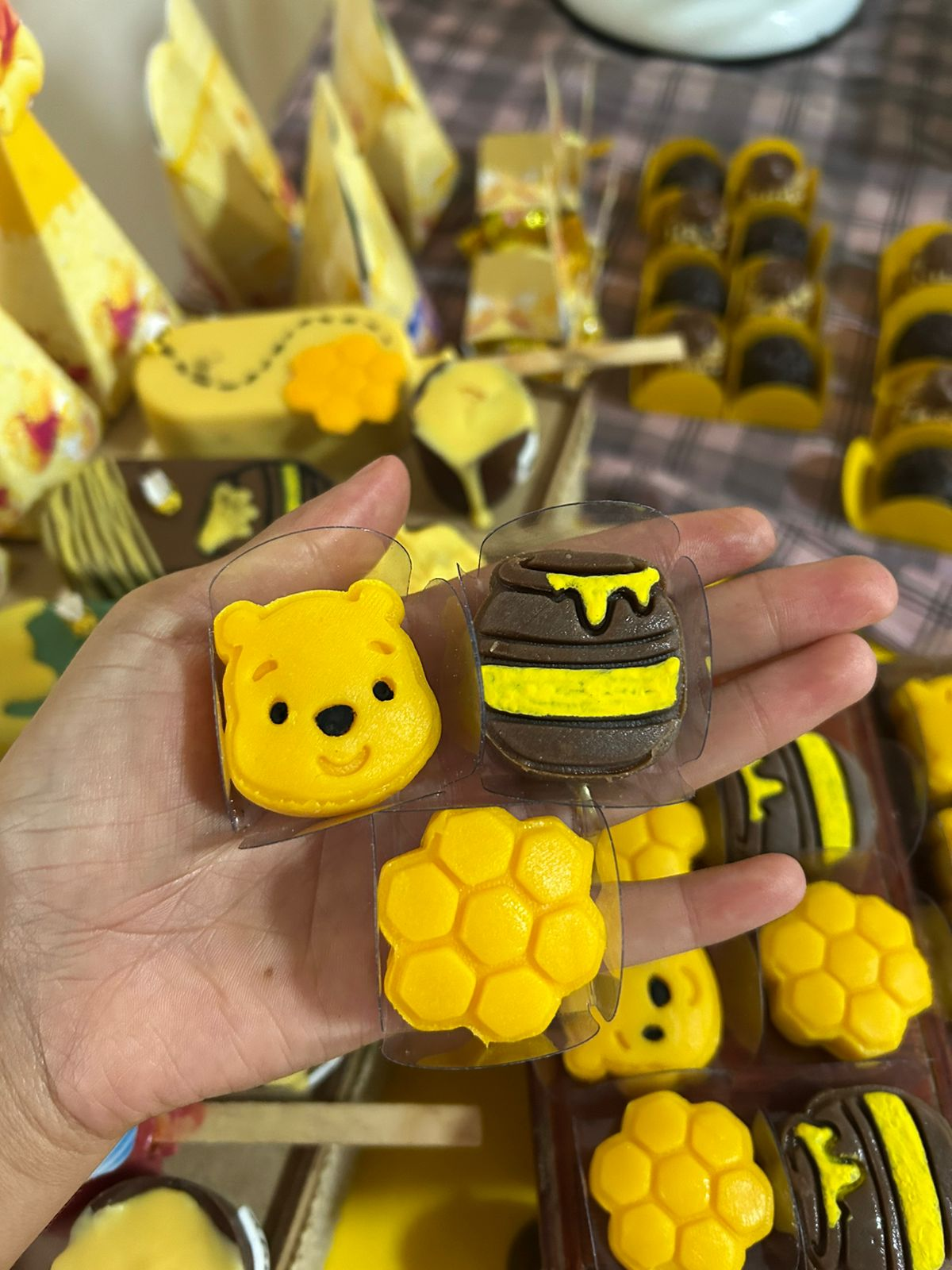 Kit Carimbos, modeladores e ejetores Ursinho Pooh para doces
