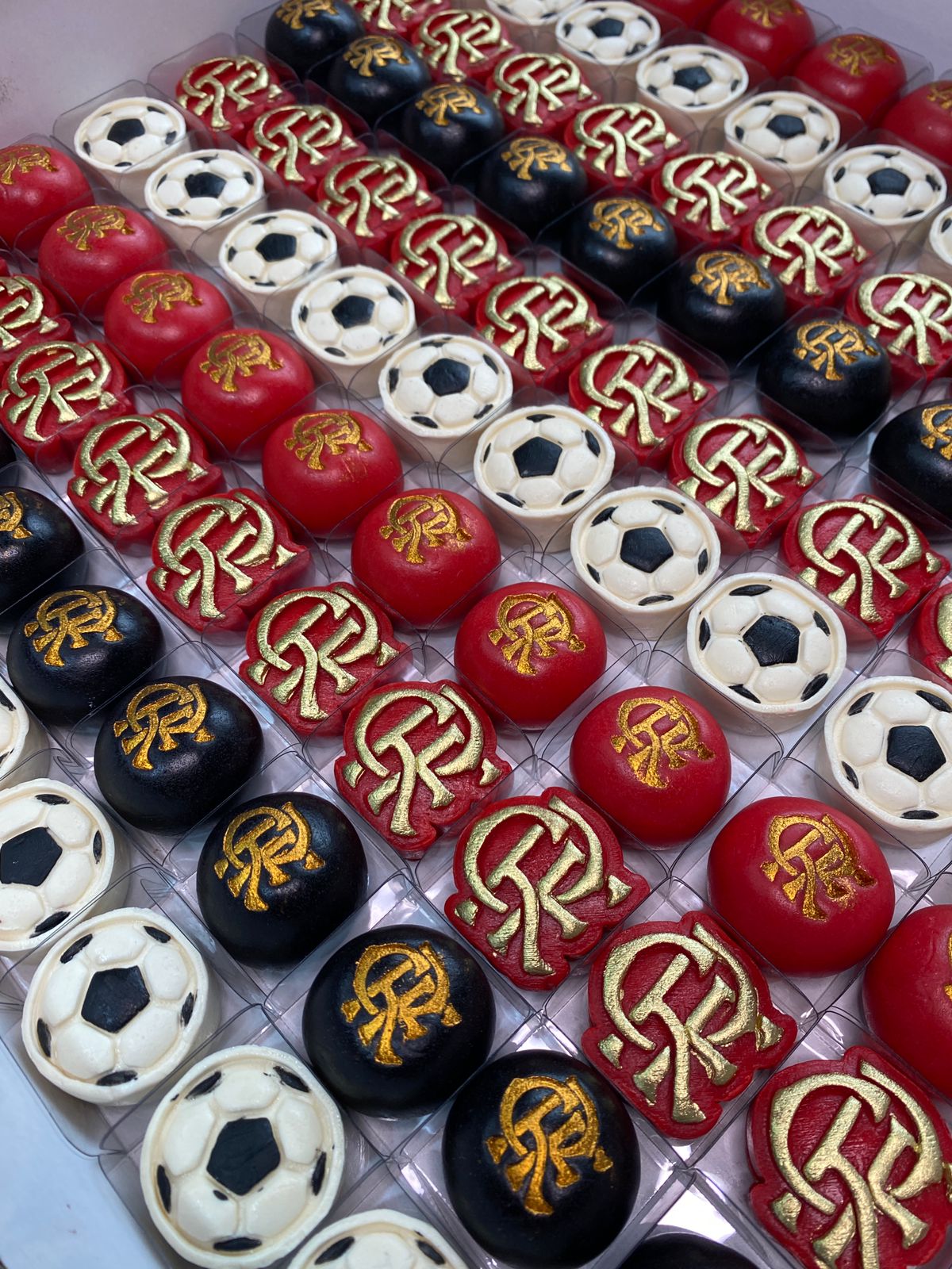 Modelador Ejetor Flamengo para Brigadeiro, Doce, Massa e Biscoito