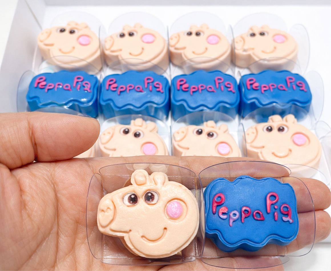 Modelador Ejetor Peppa Pig para Brigadeiro, Doce, Massa e Biscoito