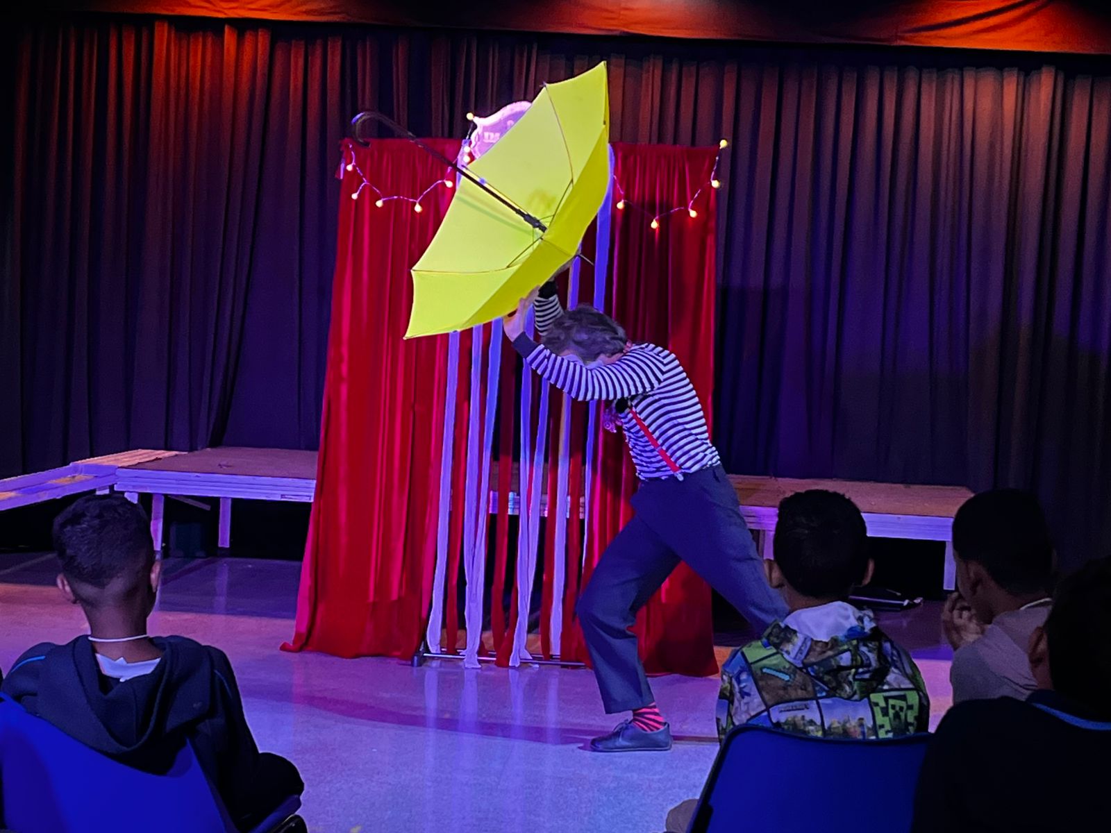 Espetáculo de Mímica - O Mundo Imaginário de Pantrucas