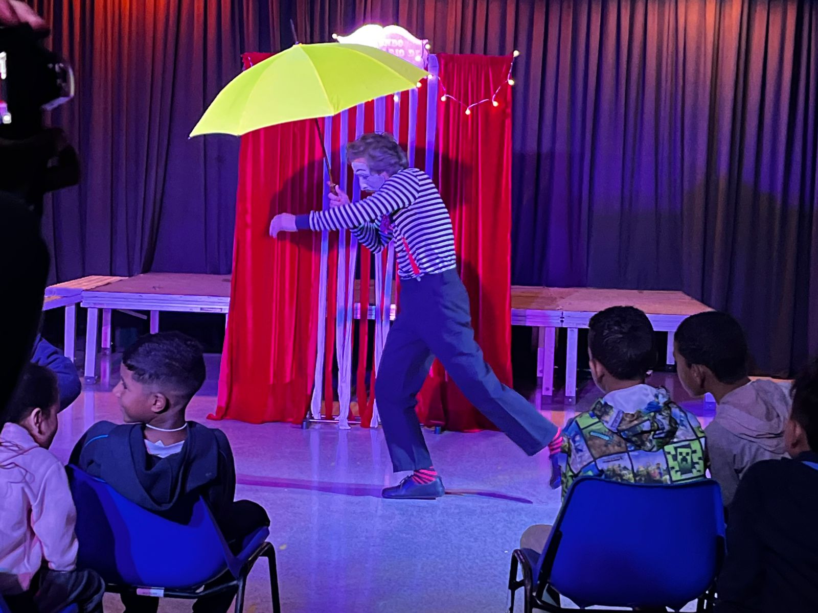 Espetáculo de Mímica - O Mundo Imaginário de Pantrucas