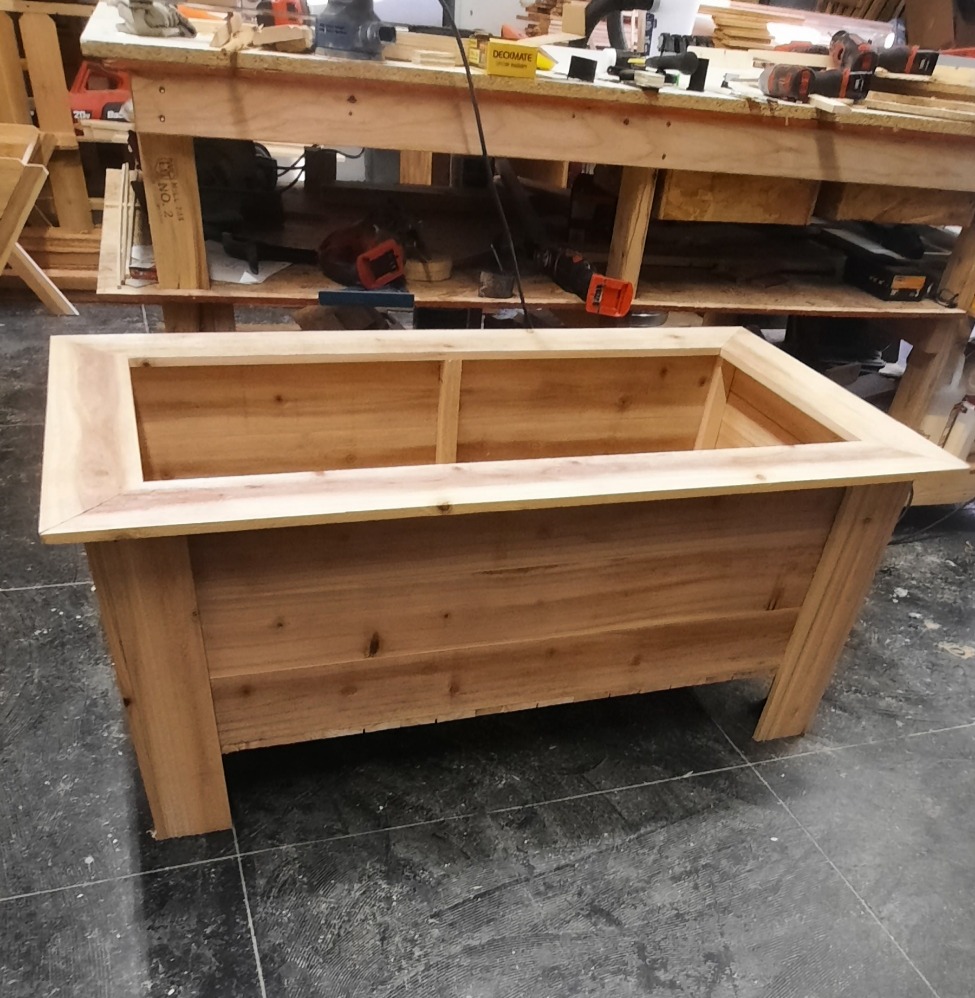 Ex-Large Cedar Planter Box