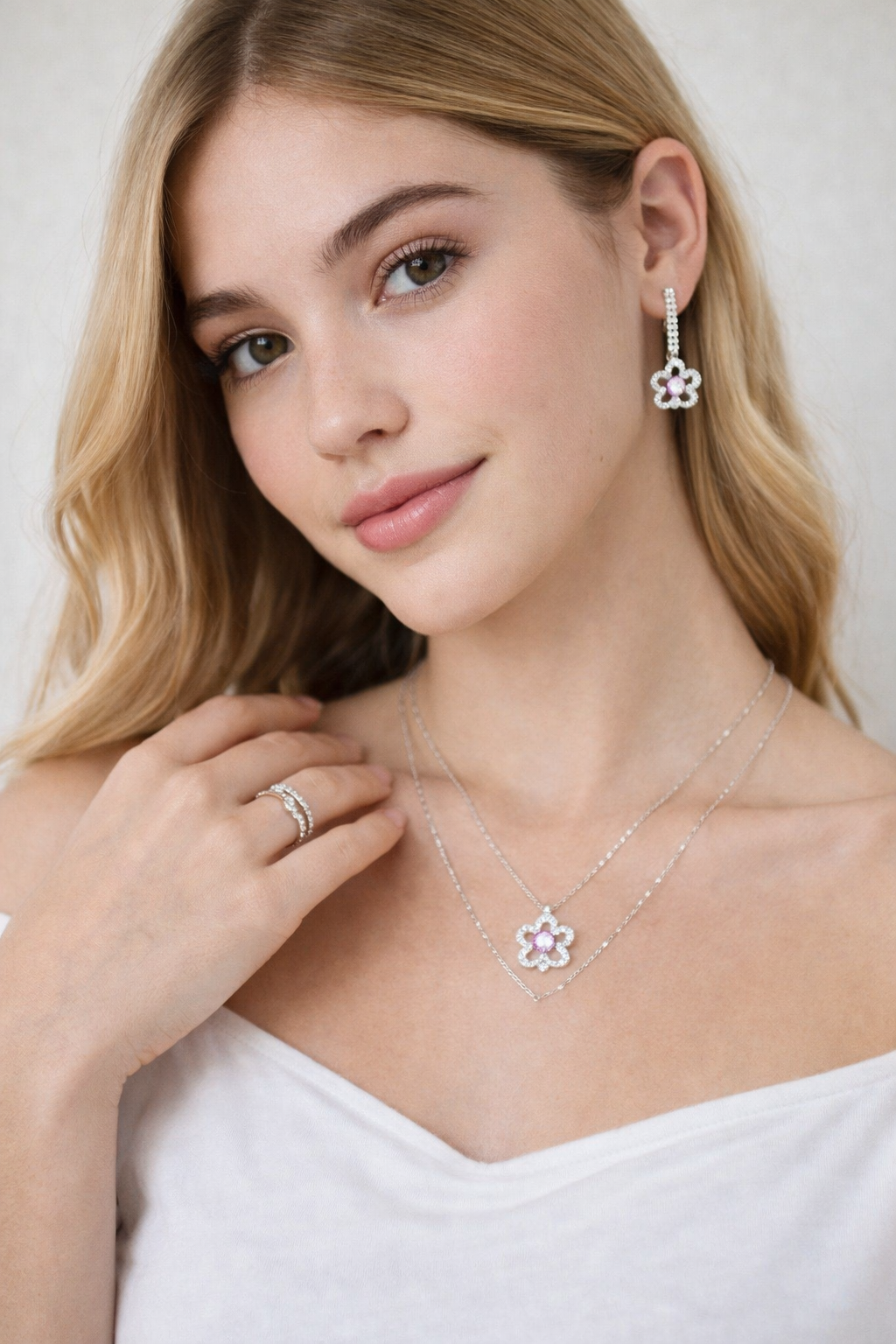 Set Flor en Zafiro Rosa y Diamante