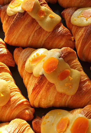Bánh Croissant