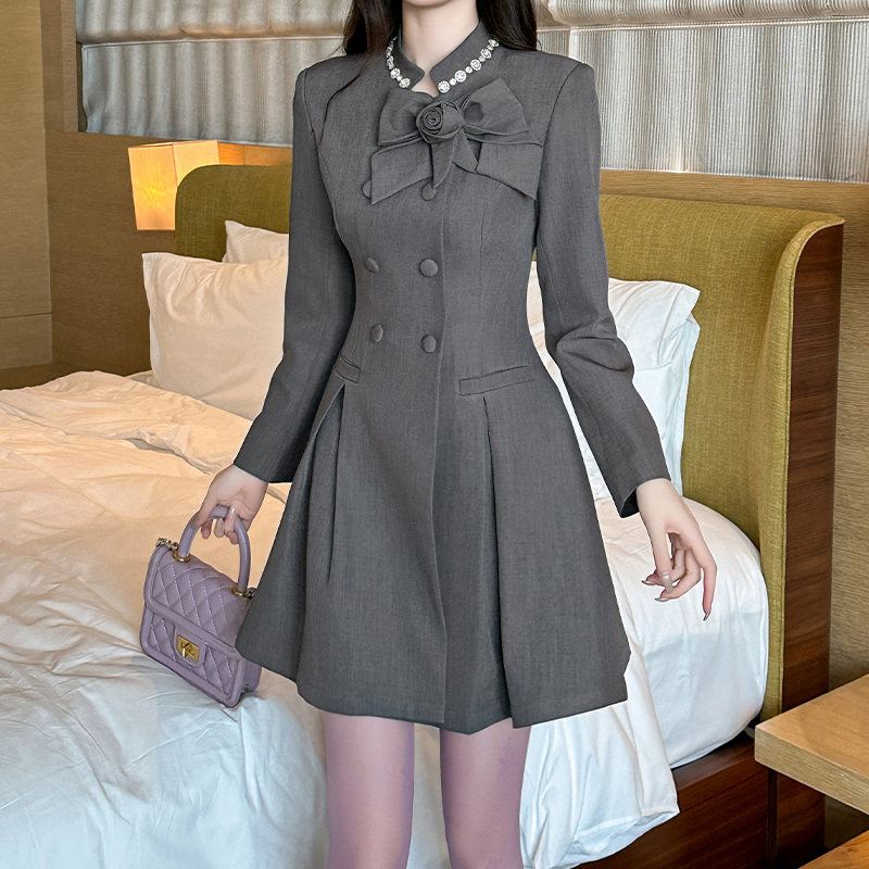 Elegant Gray Bow Dress