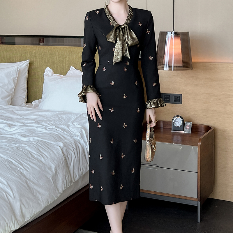 Elegant Butterfly Midi Dress