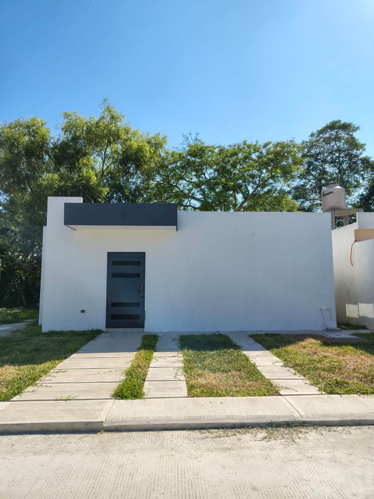 CARRETERA VHSA - FRONTERA KM 11 - PRIVADA BUGAMBILIA