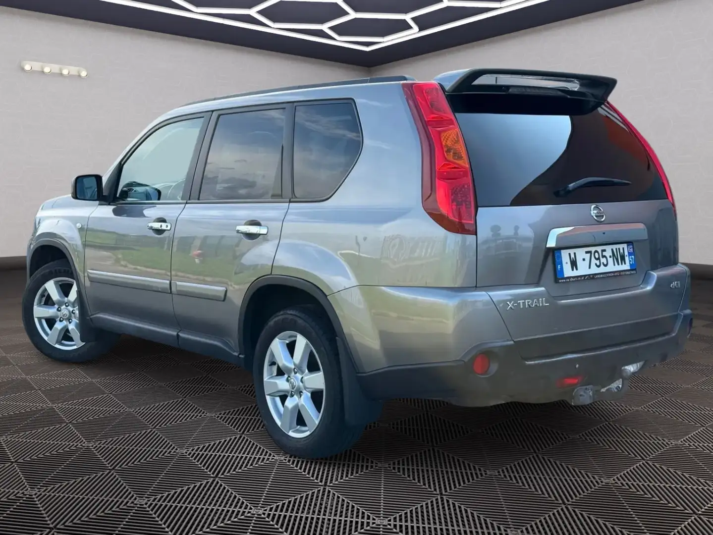 Nissan X-Trail LE