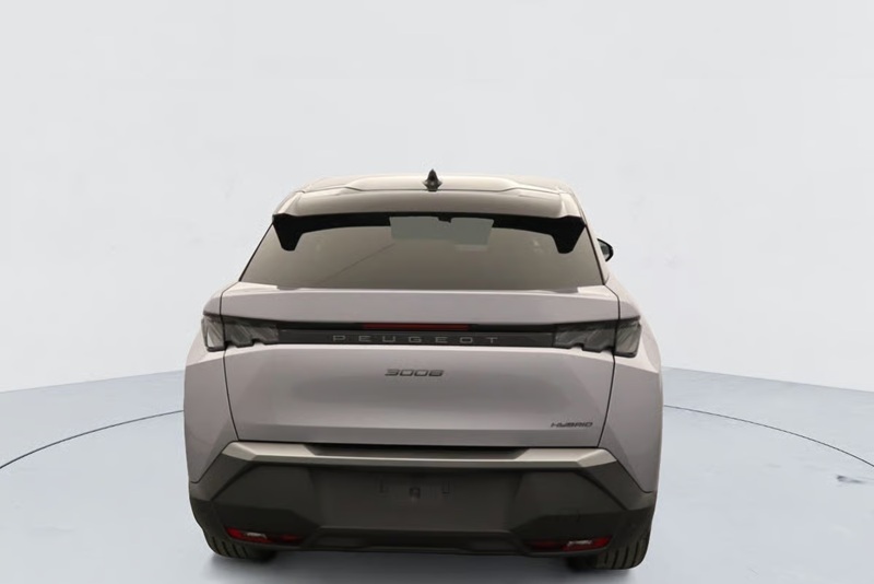 Peugeot 3008 145 e-DCS6 • GT