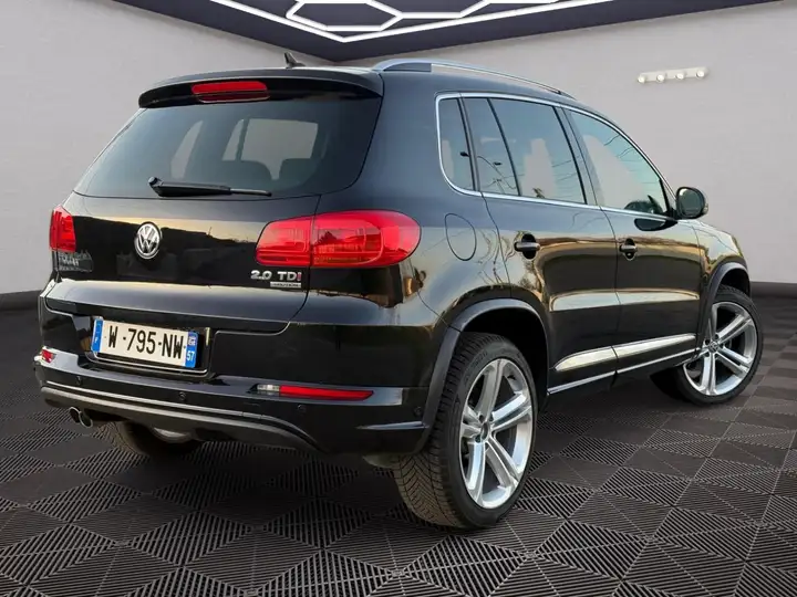 Volkswagen Tiguan R-Line BMT