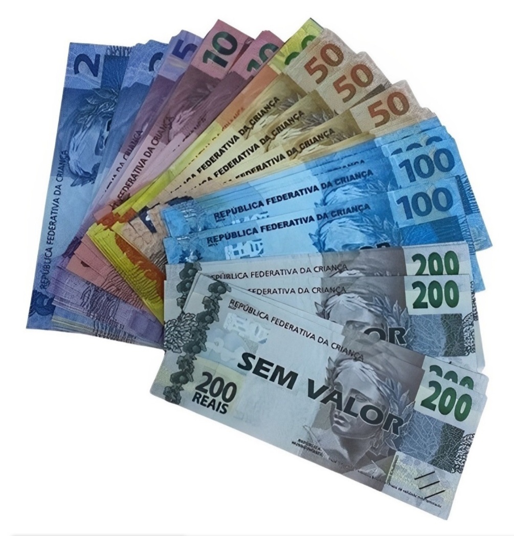 Notas variadas sem valor. Pacote com 35 notas