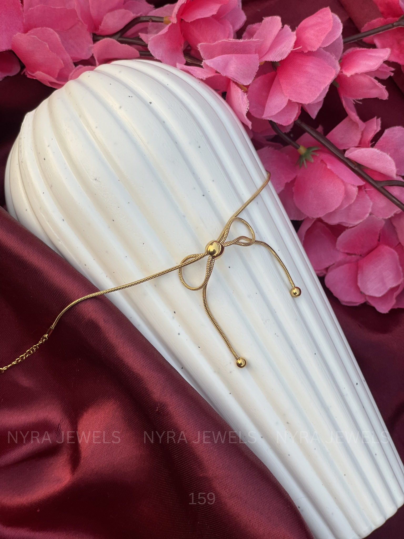 Elegant Gold Bow Braclets