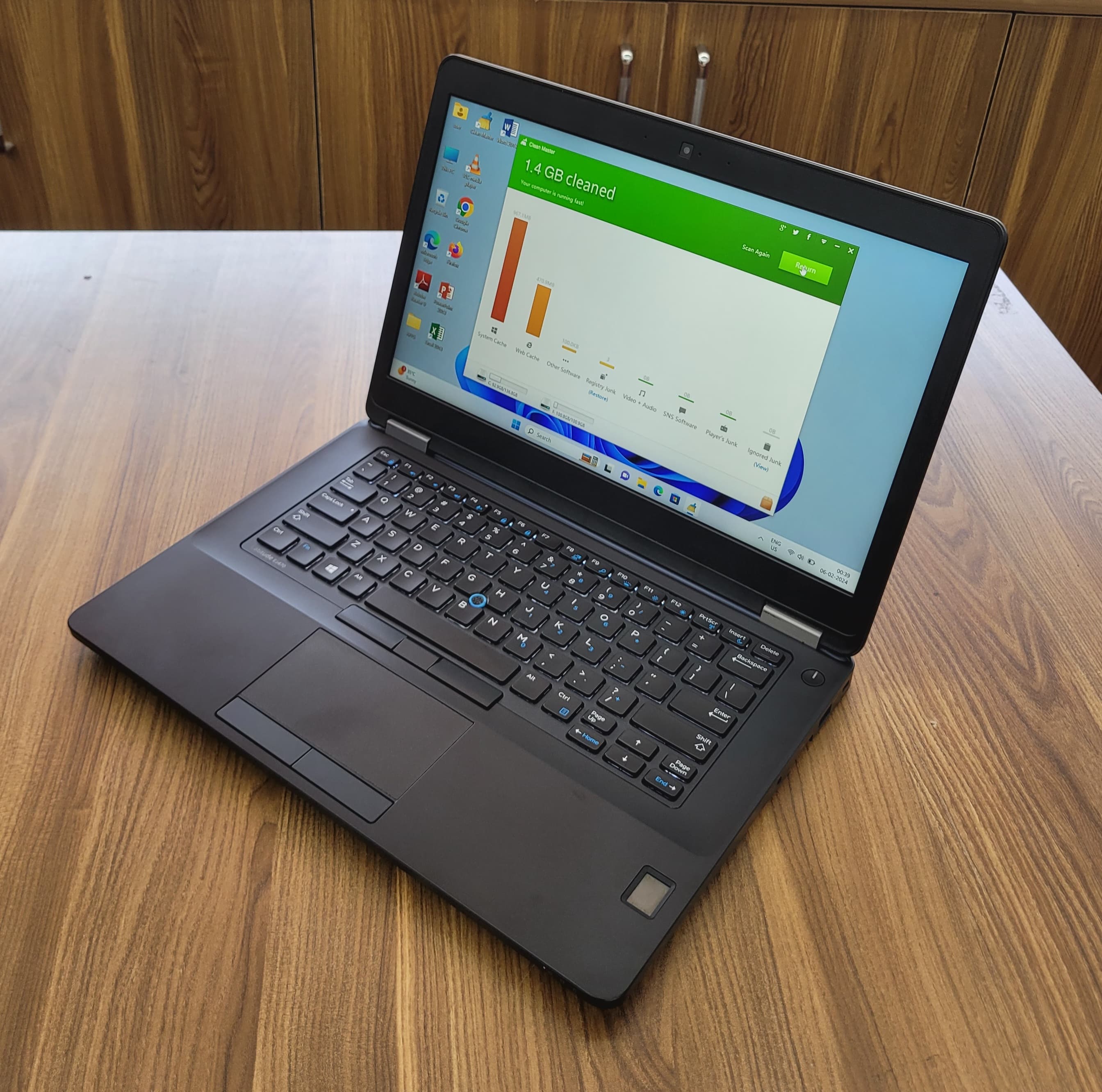  Dell latitude i5 laptop and 8GB RAM and 256GB SSD,Windows 11pro OS