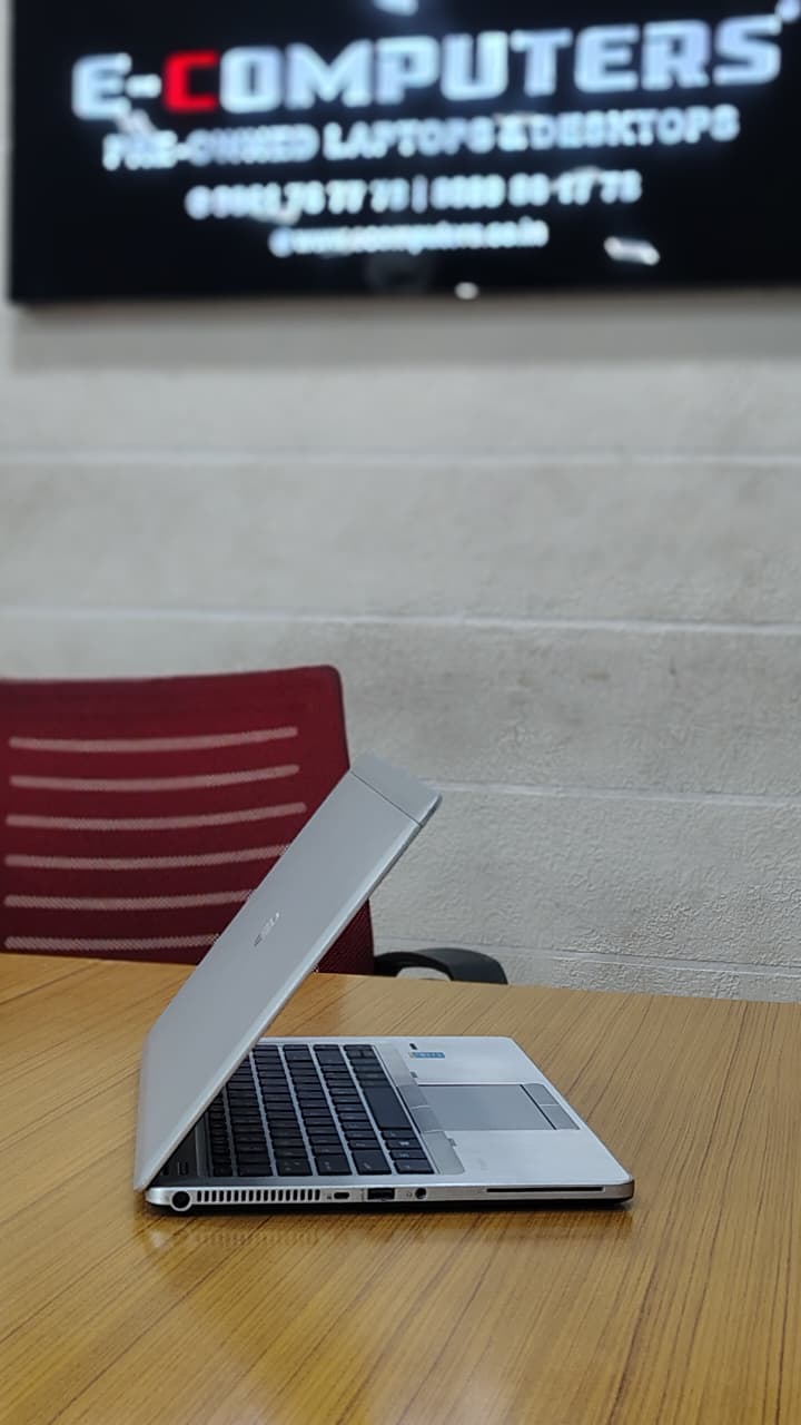 HP  14”  INTEL i7-4600U  laptop with 8GB RAM & 256 GB SSD  Windows10 PRO  Original OS