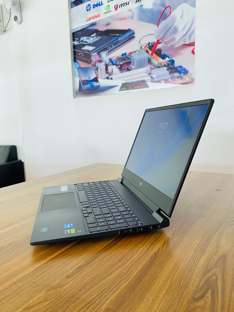 Brand New condition Hp victus Gaming i7-13th Gen Laptop with RTX 4060 8GB Graphics and 512GB SSD win 11 OS and 15.6 IPS 144hz Display