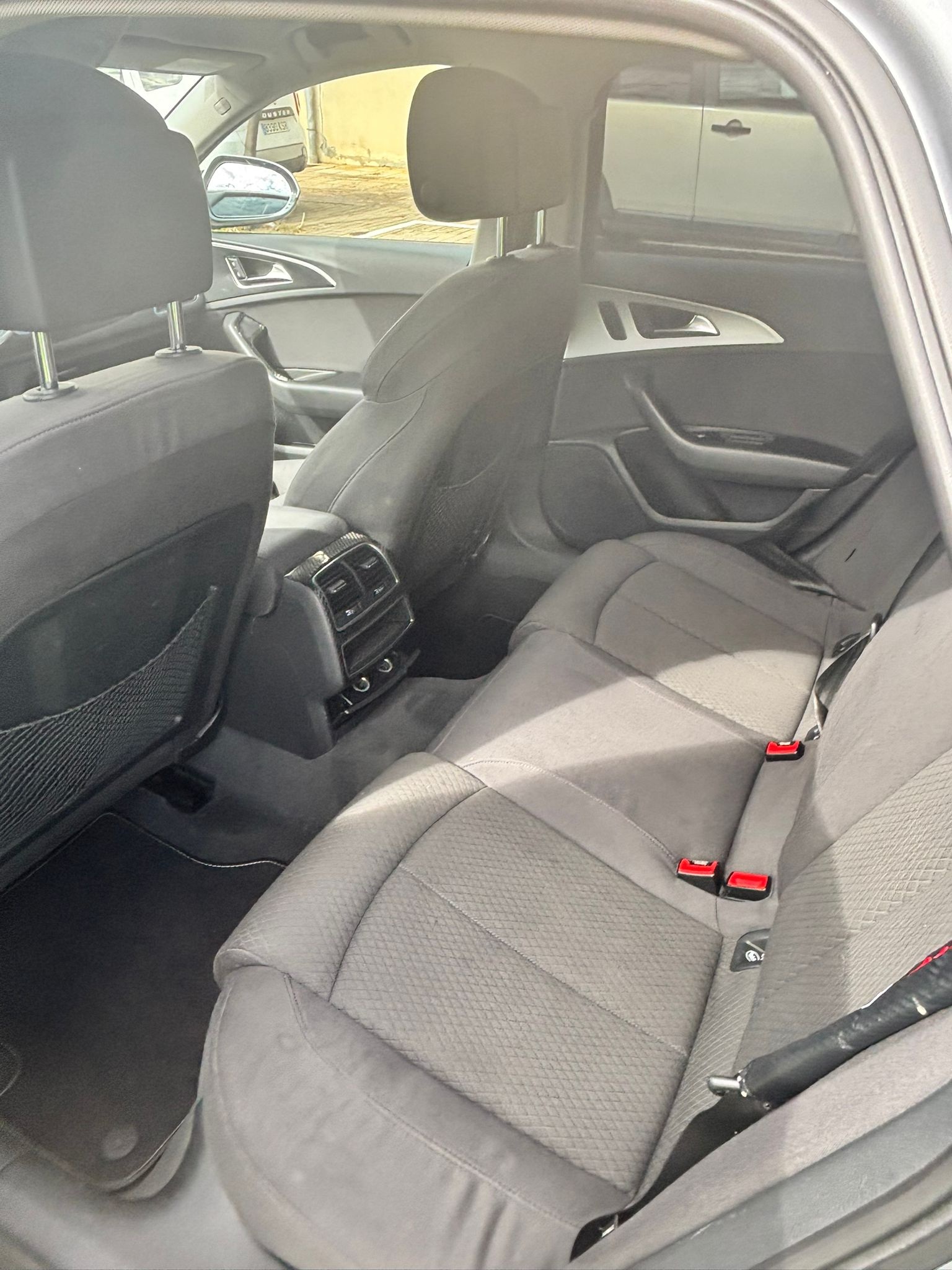 Audi A6 Avant 2.0 TFSI S line edition