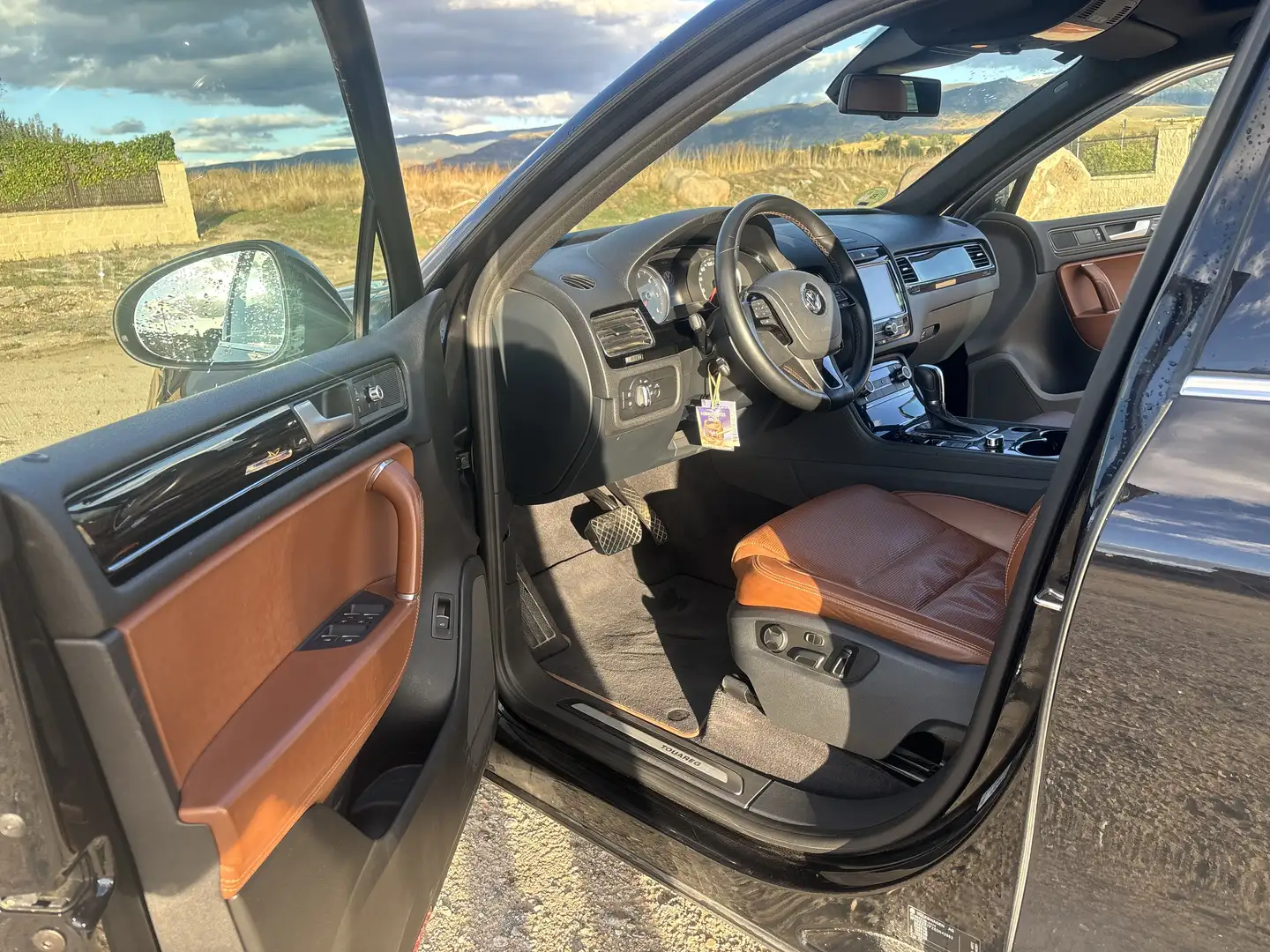 Volkswagen Touareg 3.0TDI V6 BMT Pure Tiptronic