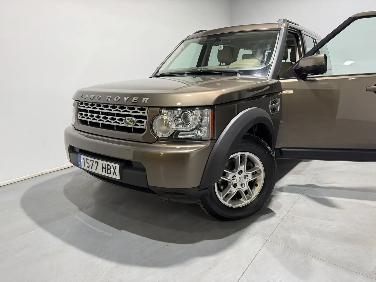 Land Rover Discovery 2.7 TDV6 S CommandShift