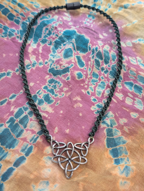 Celtic Knot Necklace on U.S.-Made Paracord