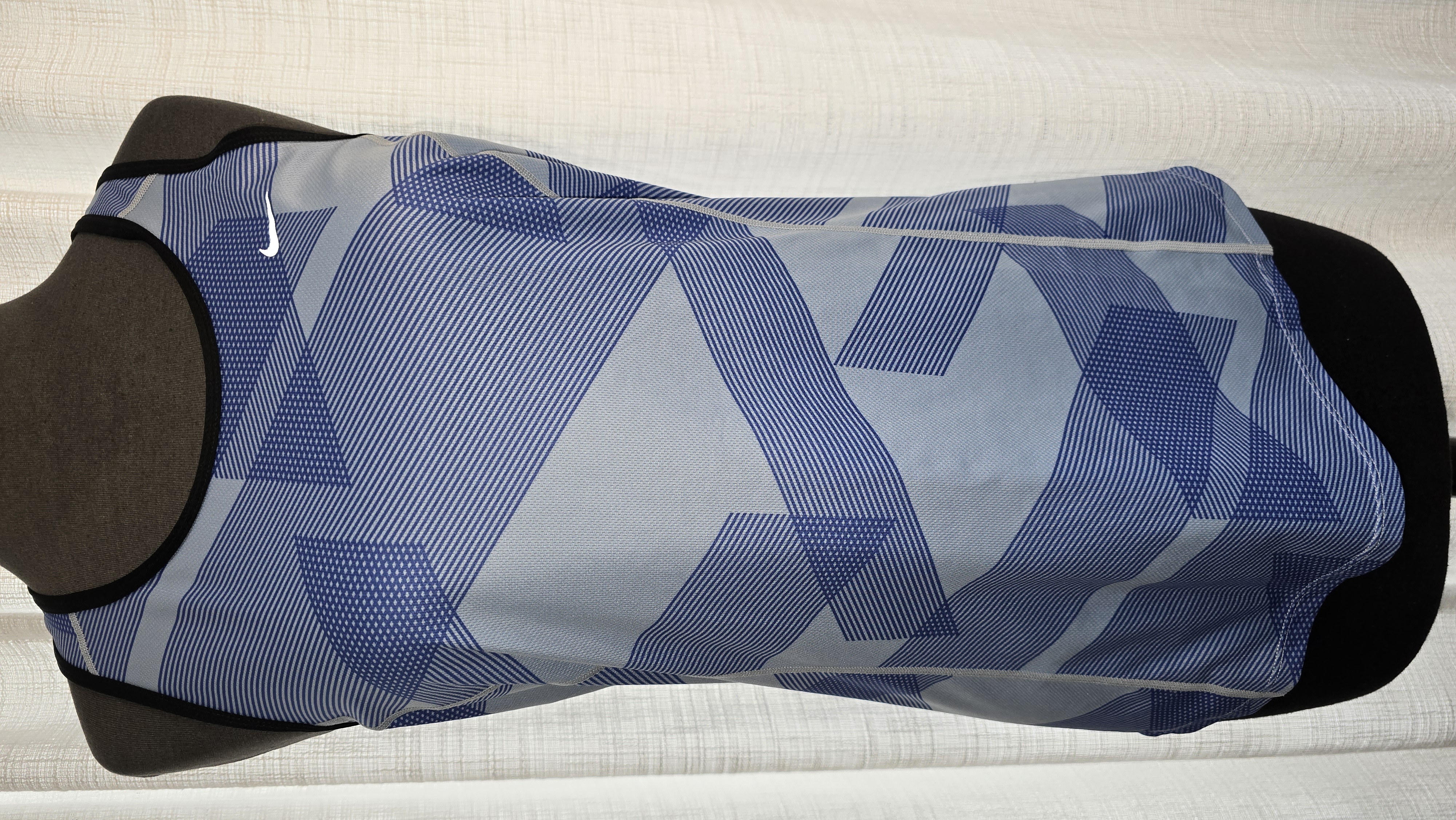 Geometric Sports Tank- Nike