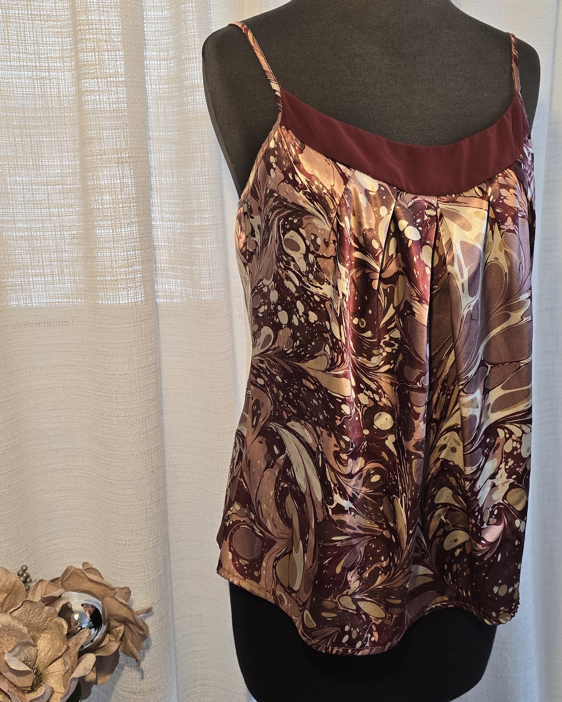 Print Sleeveless Top- New York & Co