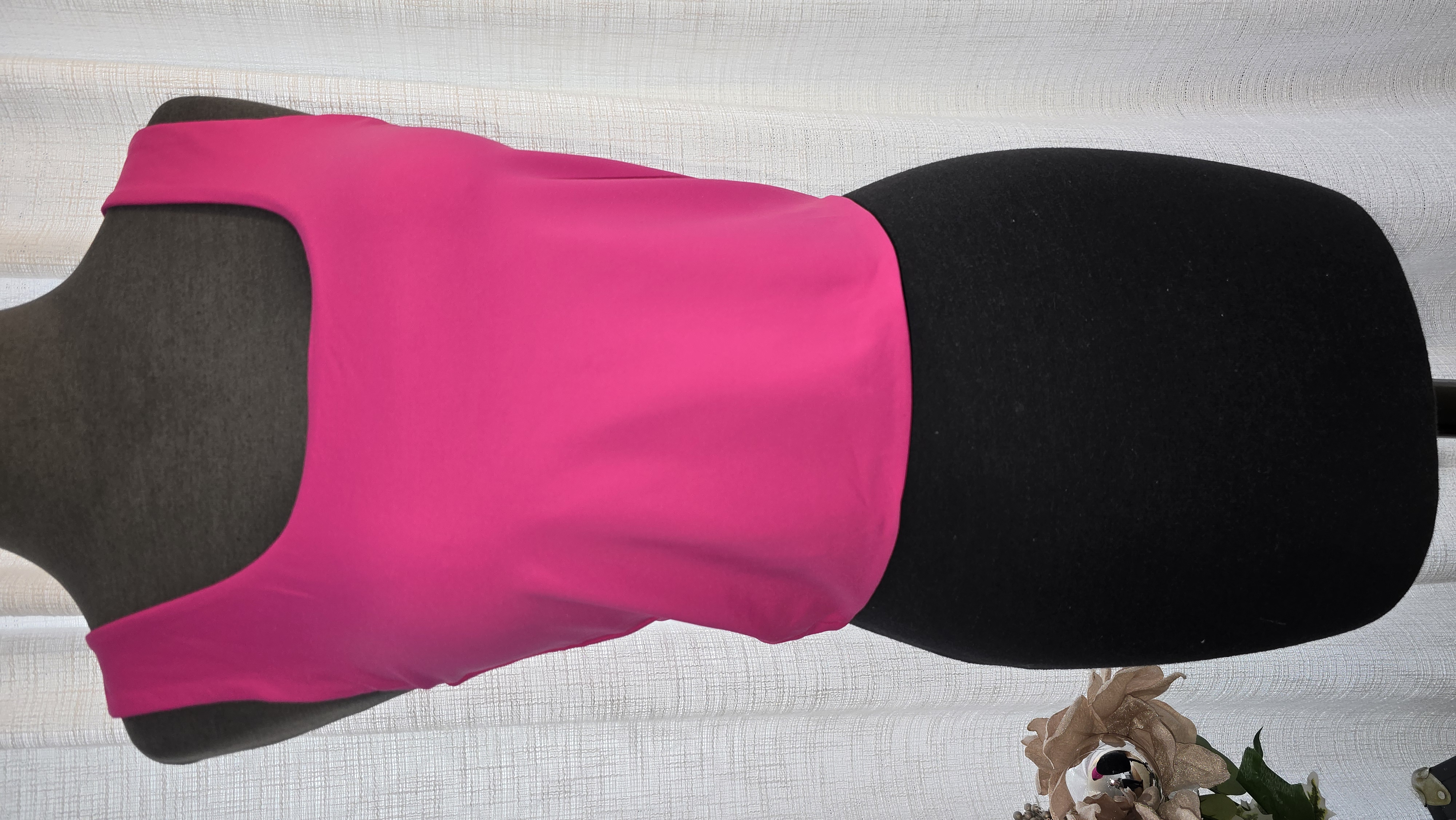  Women's Tank/Crop- Francesca's