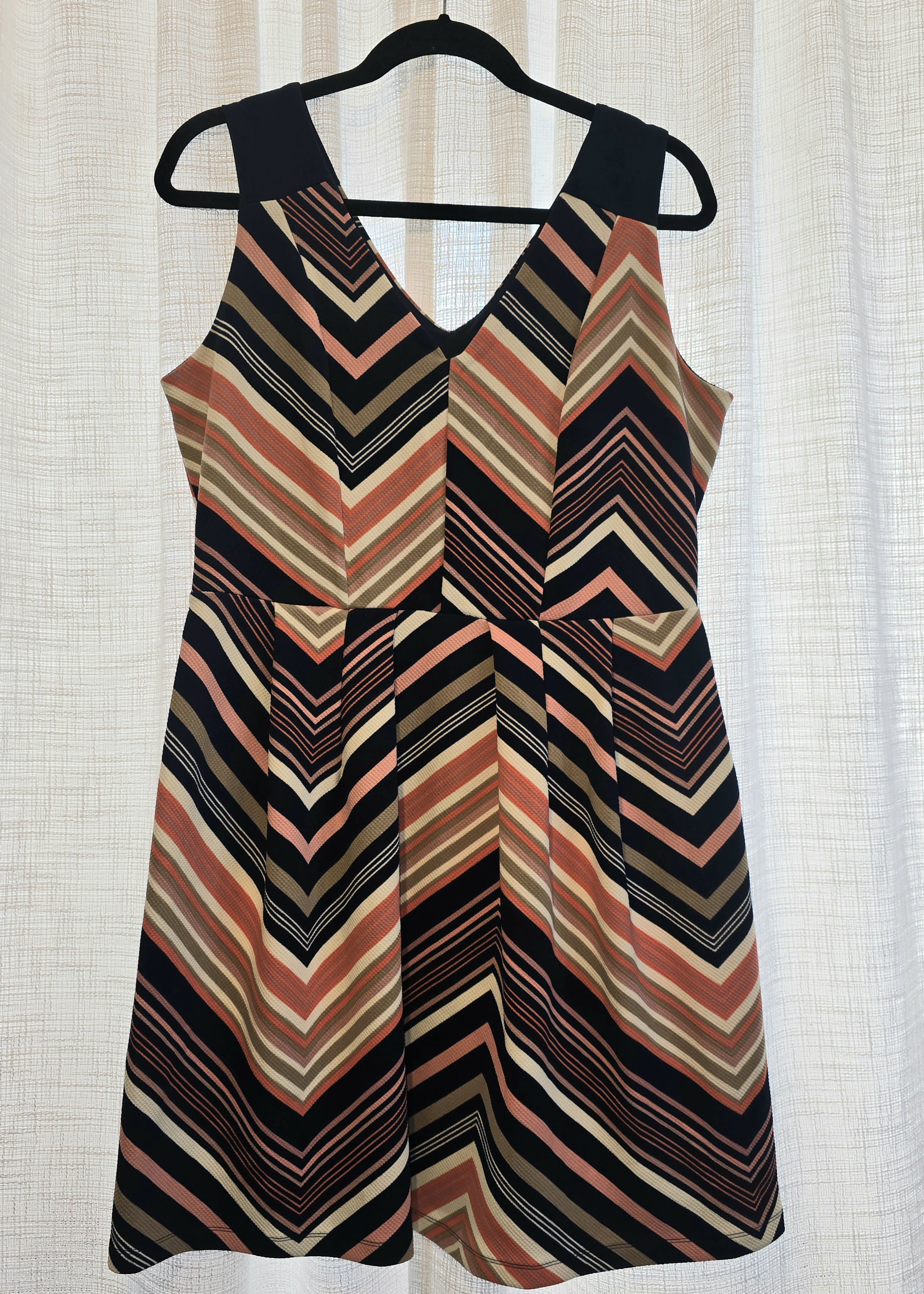 Chevron Print Sleeveless Dress- En Focus Studio