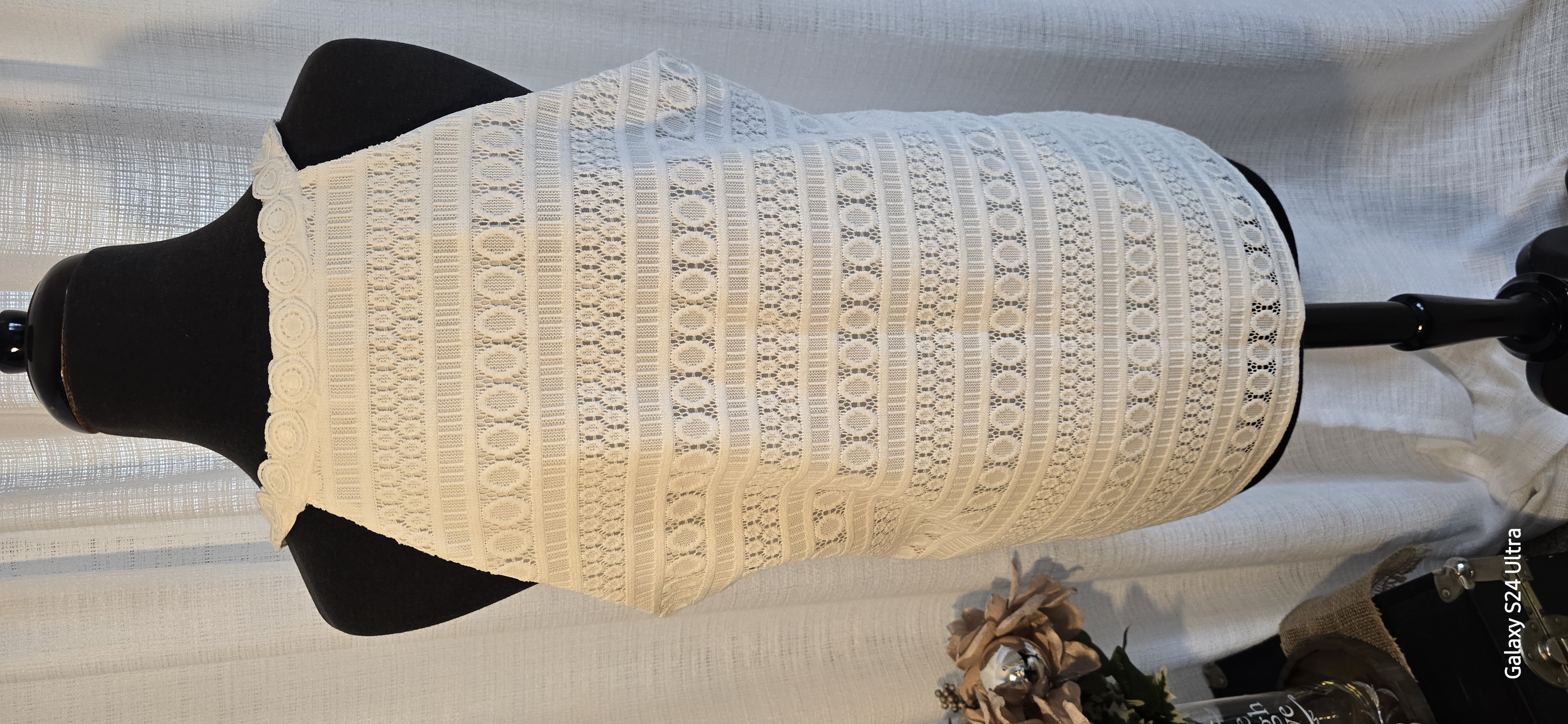 White Lace Sleeveless Top- Jones Studio