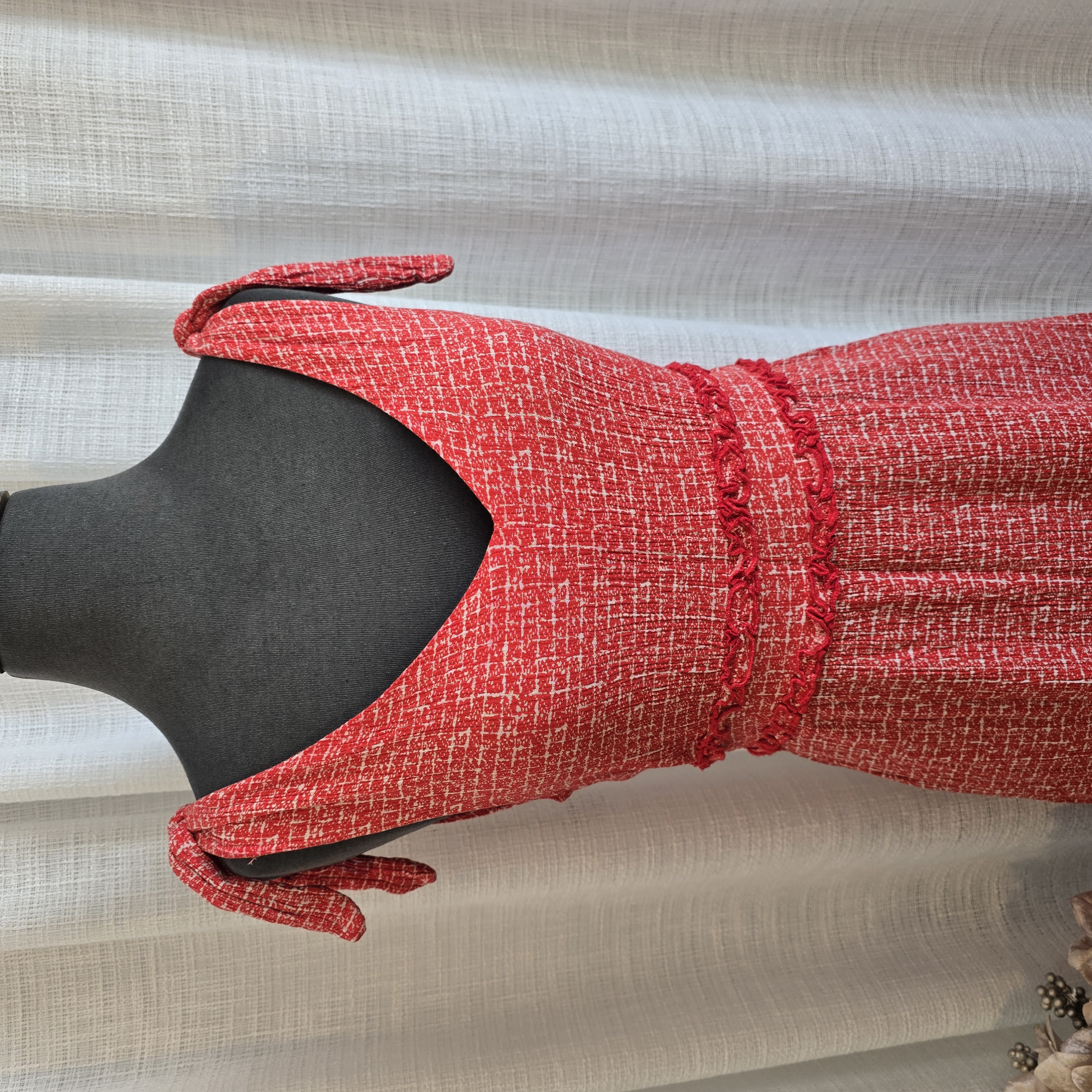 Red Tweed Sleeveless Dress- Shinestar