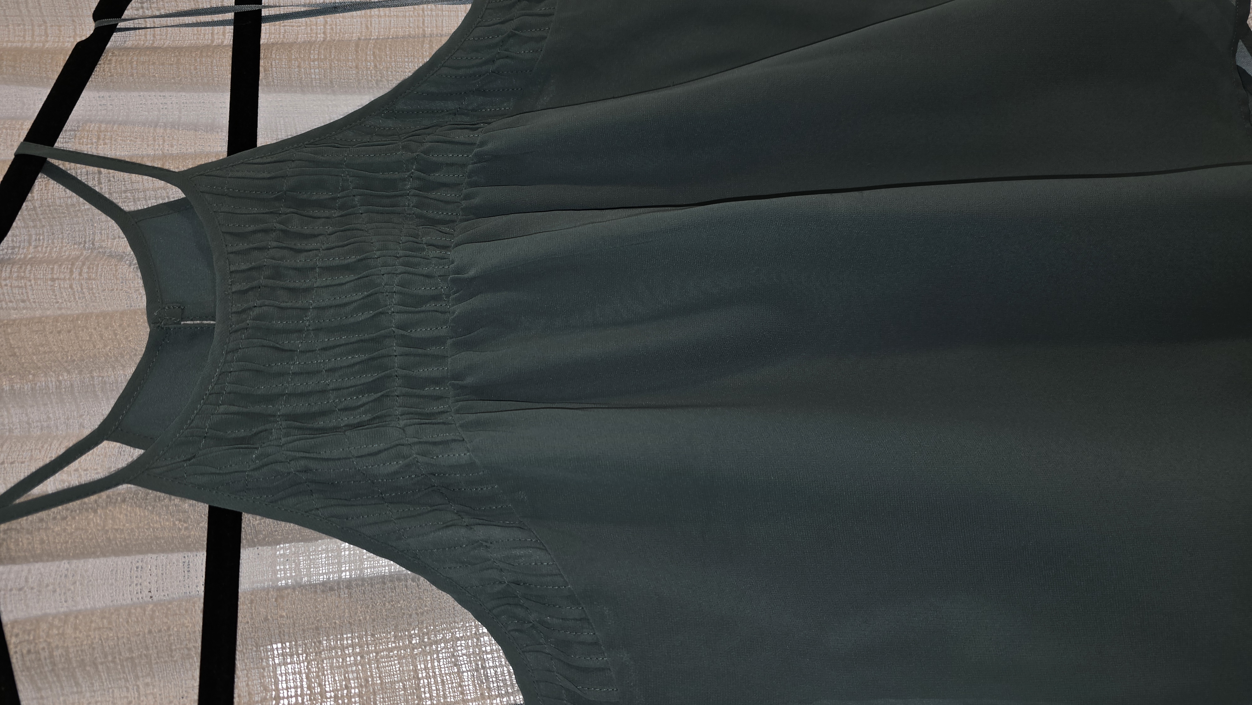 Sleeveless Chiffon Top- nine britton