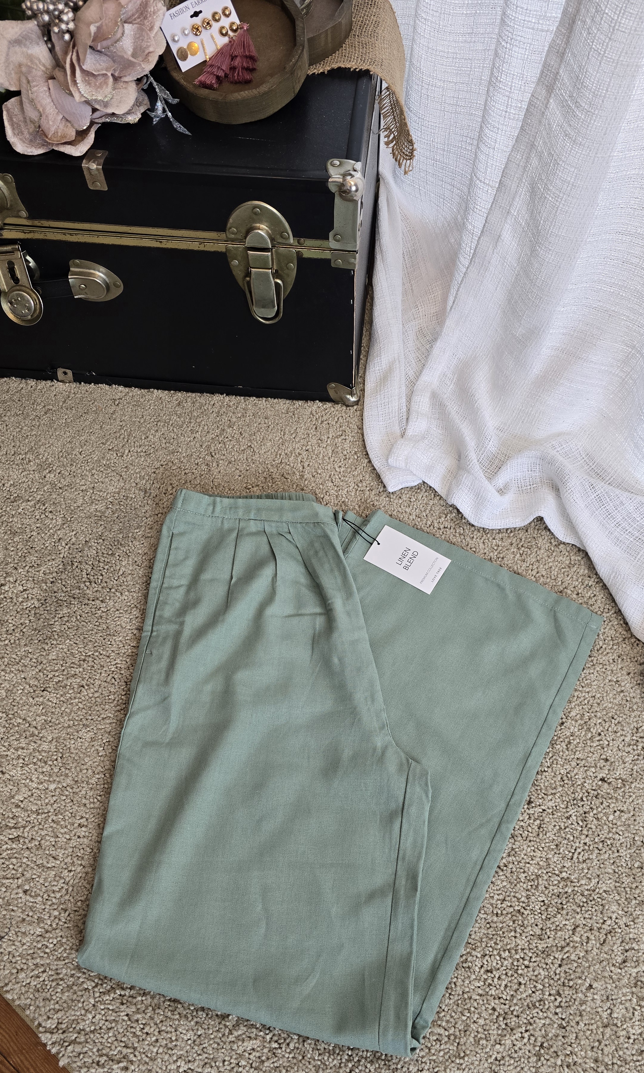 Linen Blend Pants- Love Tree