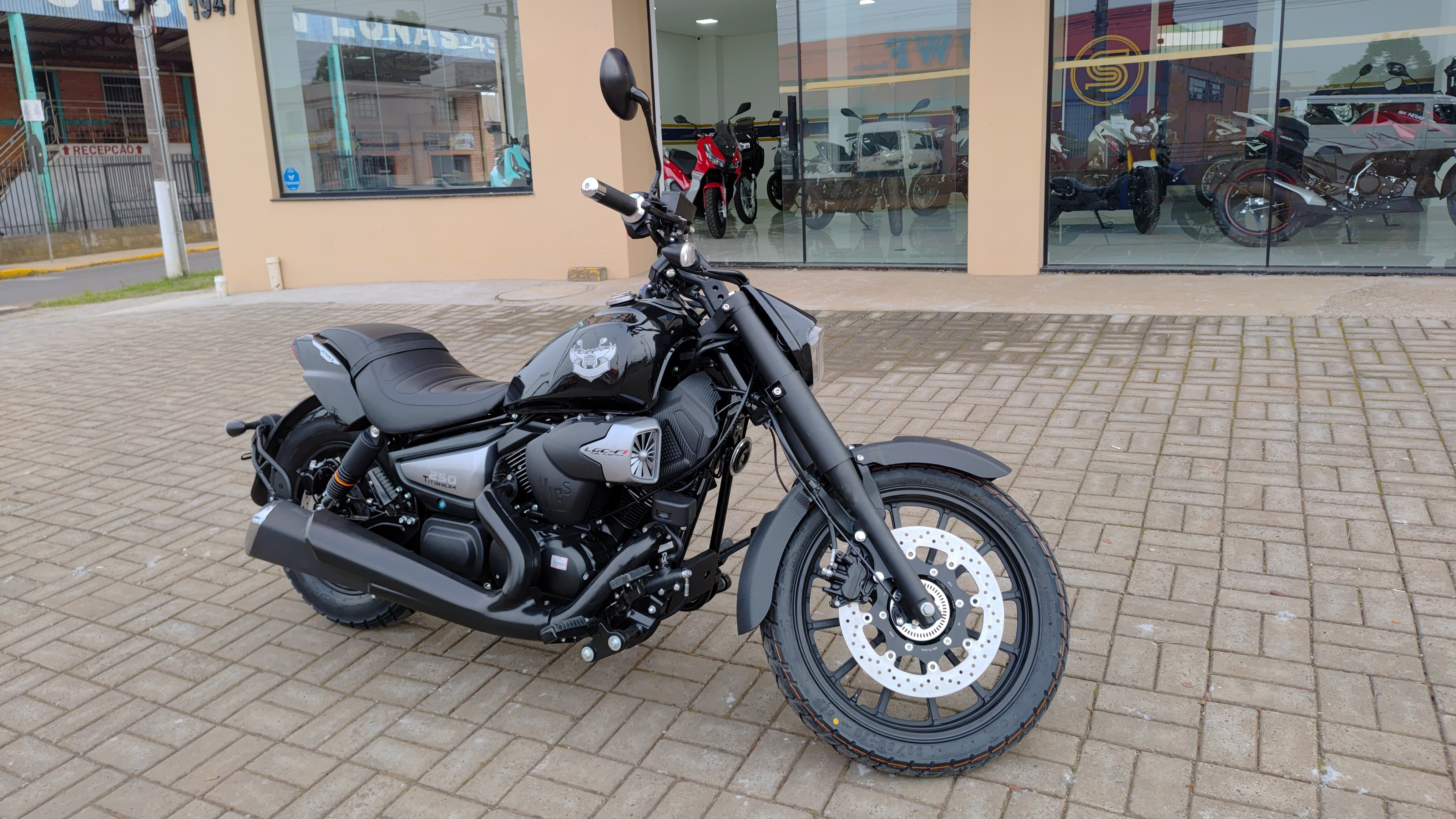 Shineray  Titanium 250cc