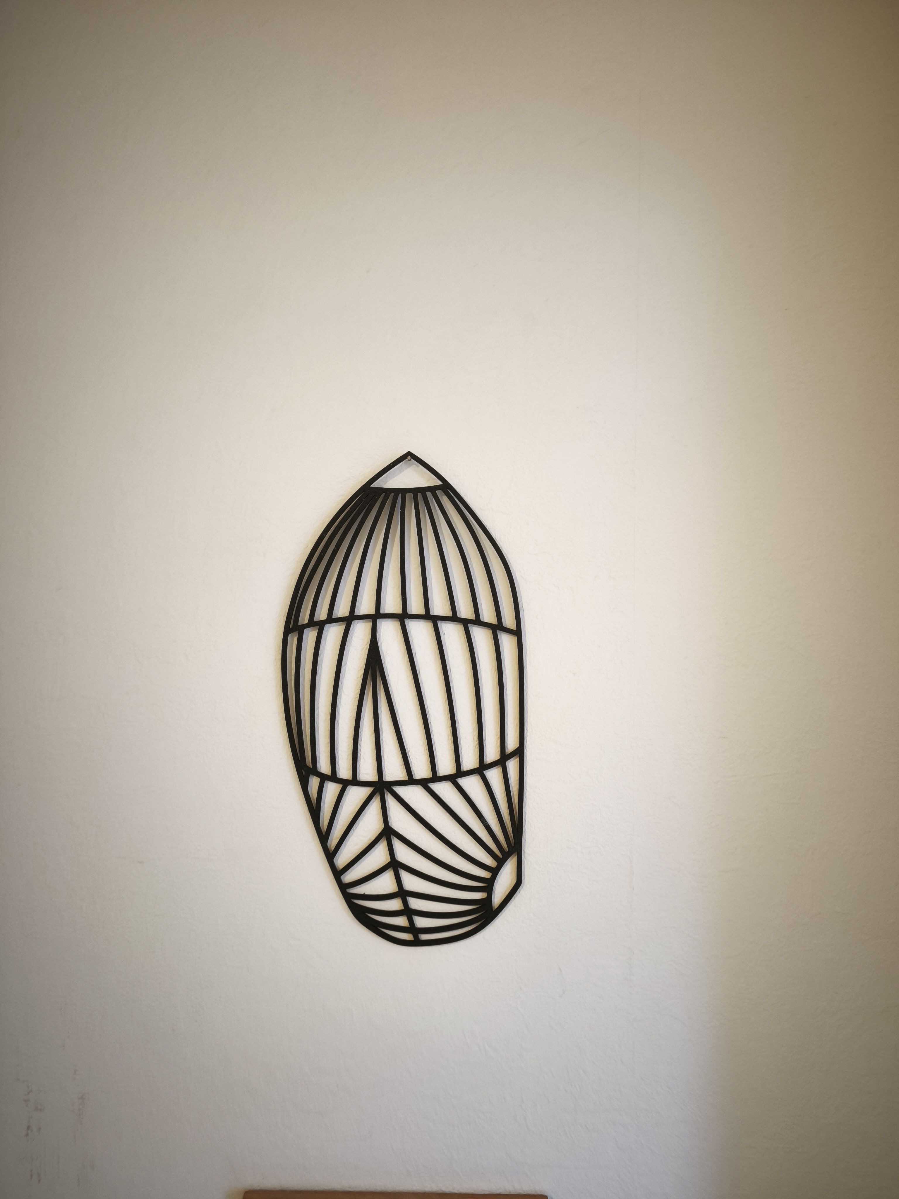 Décoration murale spi symétrique – Design nautique géométrique – 35 cm