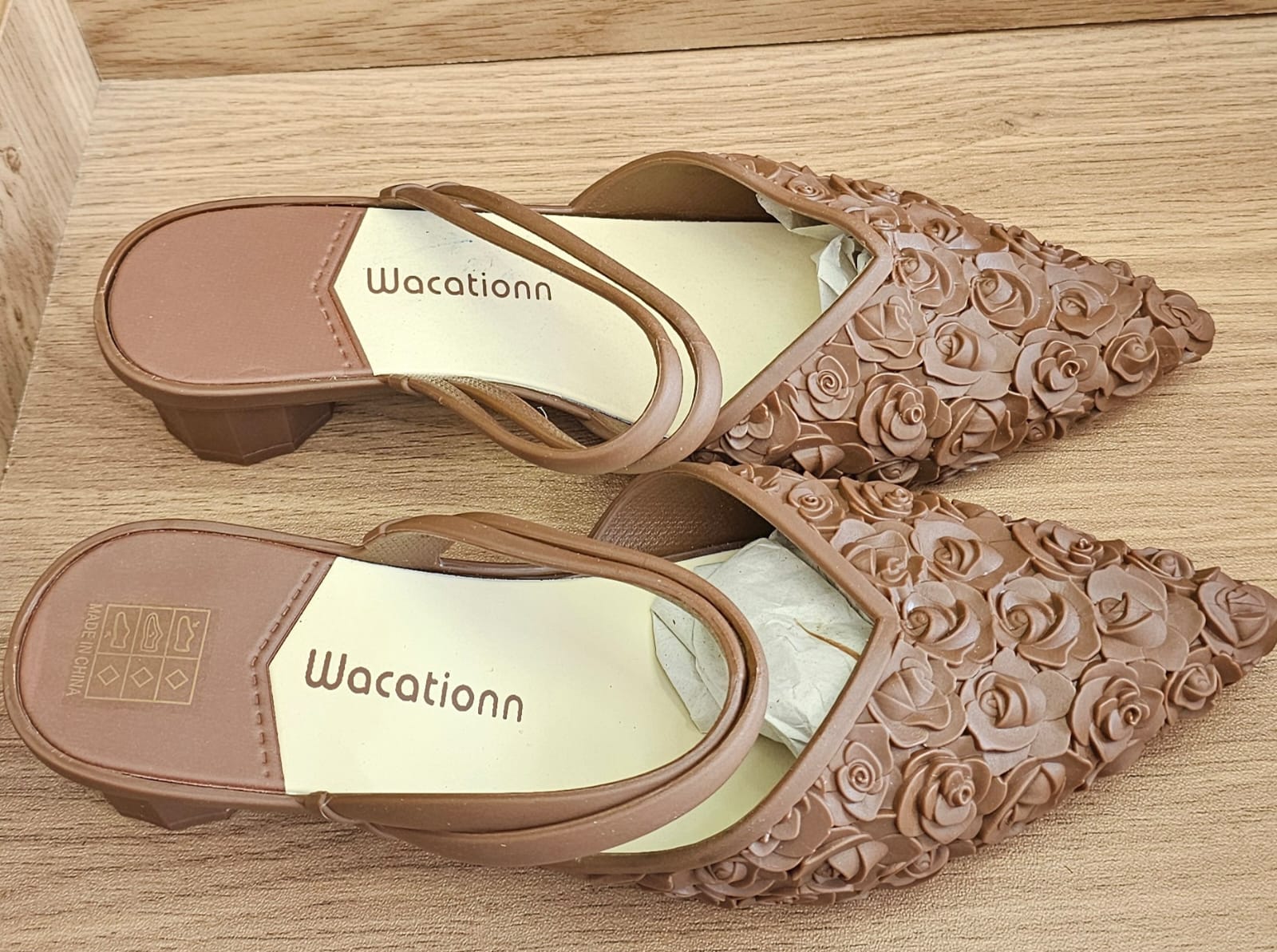 Wacation Women’s Floral Jelly Mules – Chocolate Brown Size 40  (UK 5 / EU 38)