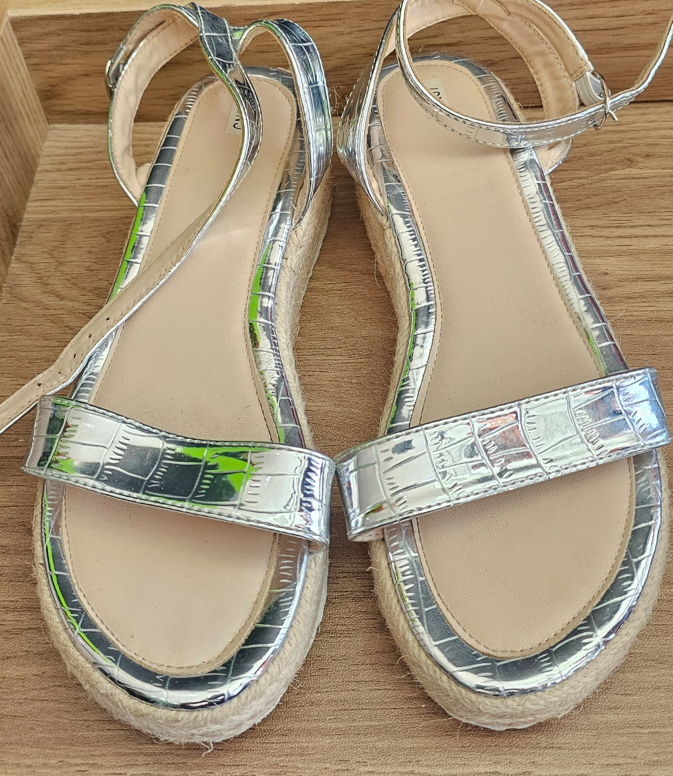CN Women’s Metallic Espadrille Sandals – Silver (UK 4 / EU 37)