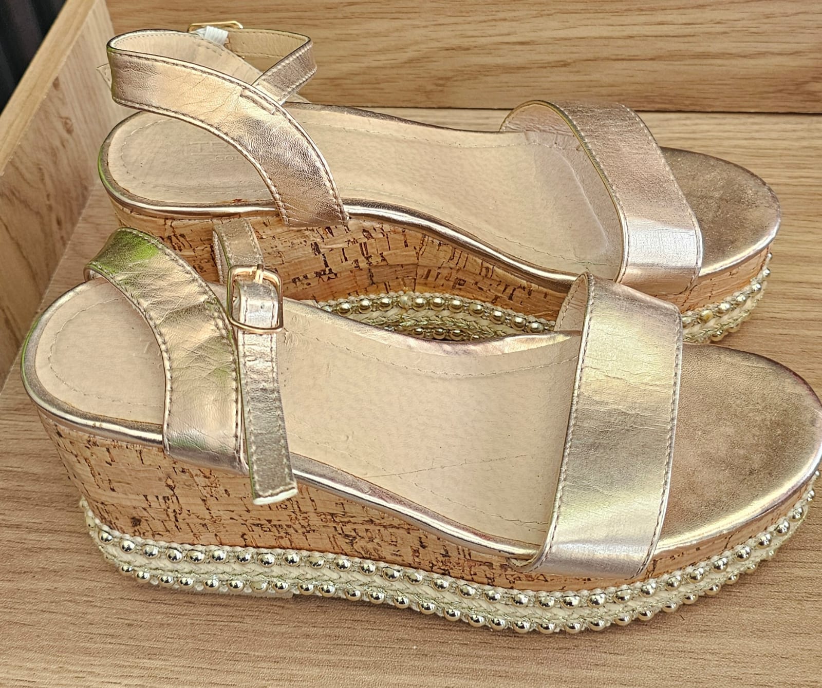 Women's Metallic Wedge Sandals – Gold (Size 42 UK 6 / EU 39)