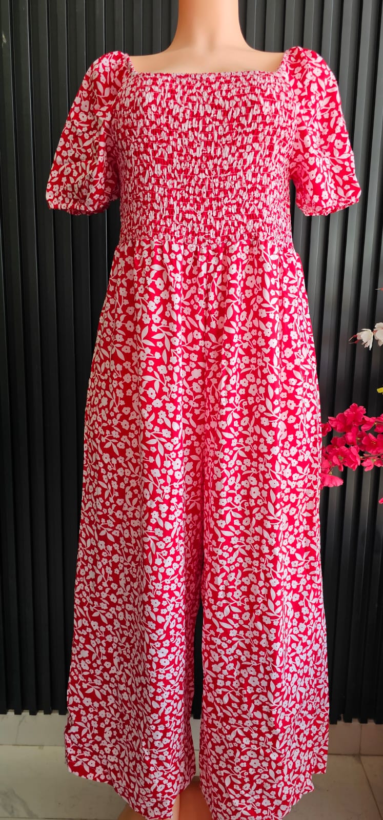 Shien Curve Women’s Floral Wide-Leg Jumpsuit – Red/White (One Size / XL)