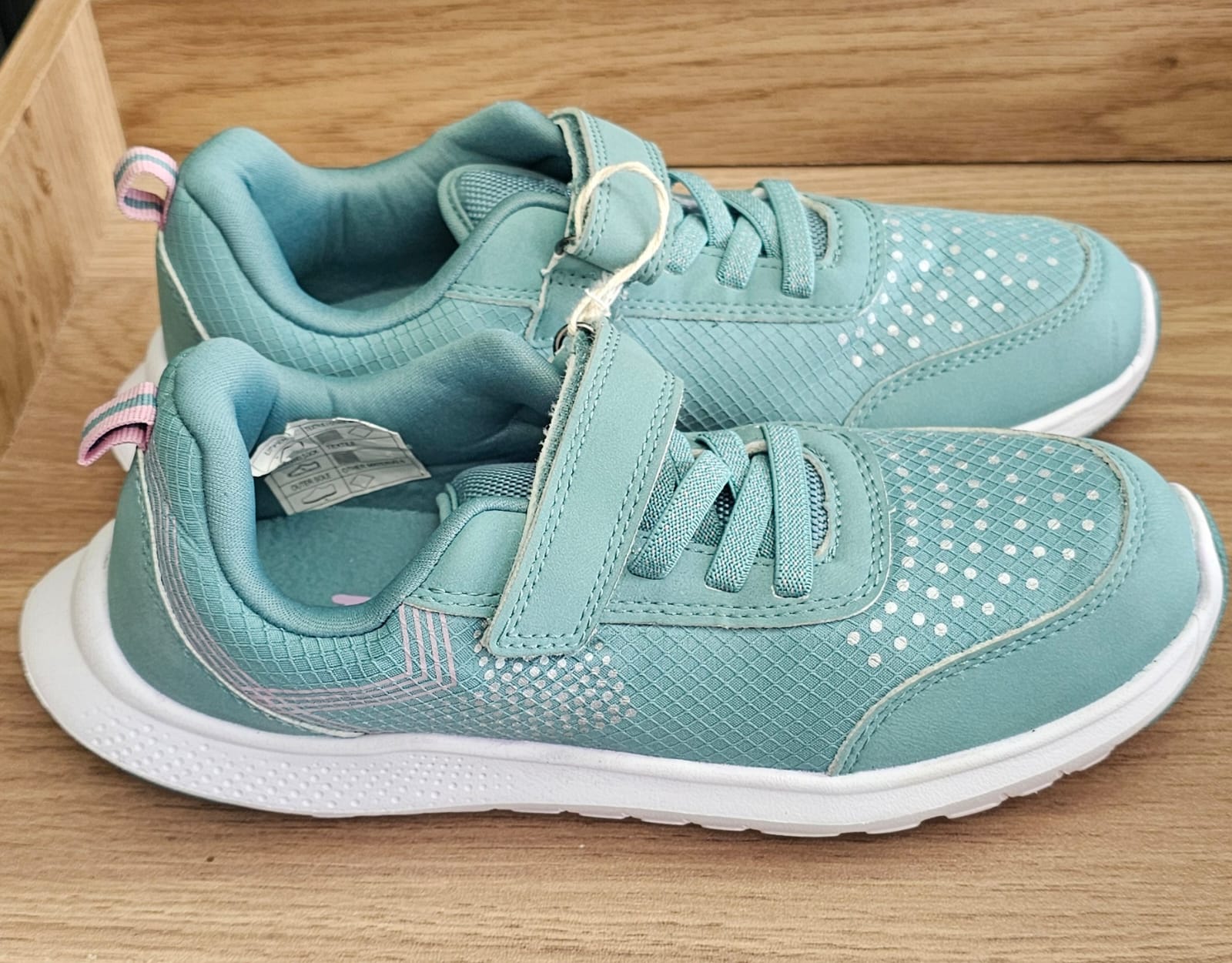 Lily & Dan Children’s Canvas – Size: UK 3 / EU 36