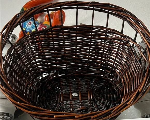 Handwoven Wicker Basket 5 1/2   9"deep 15 " wide 16" long  