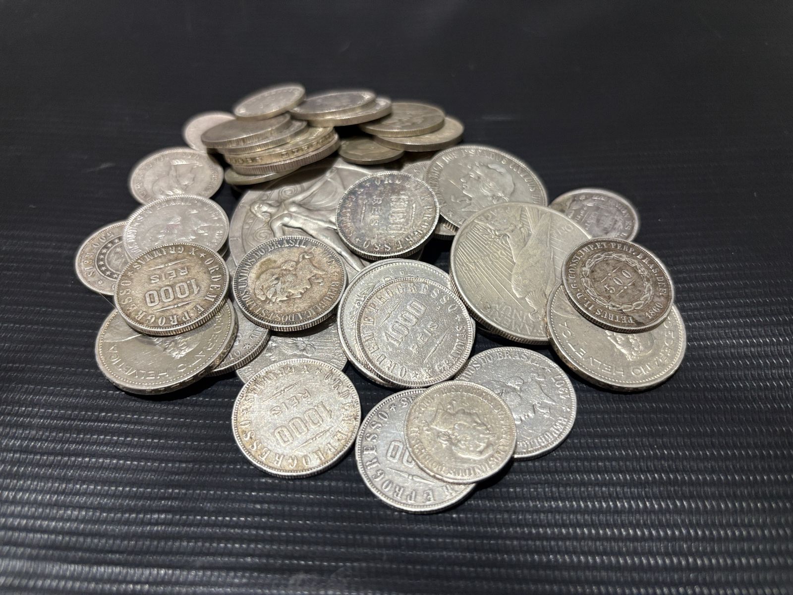 Moedas Antigas de prata 900 - Preço por grama